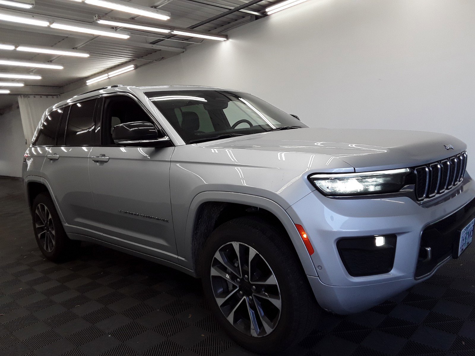 2022 Jeep Grand Cherokee Overland 4x4