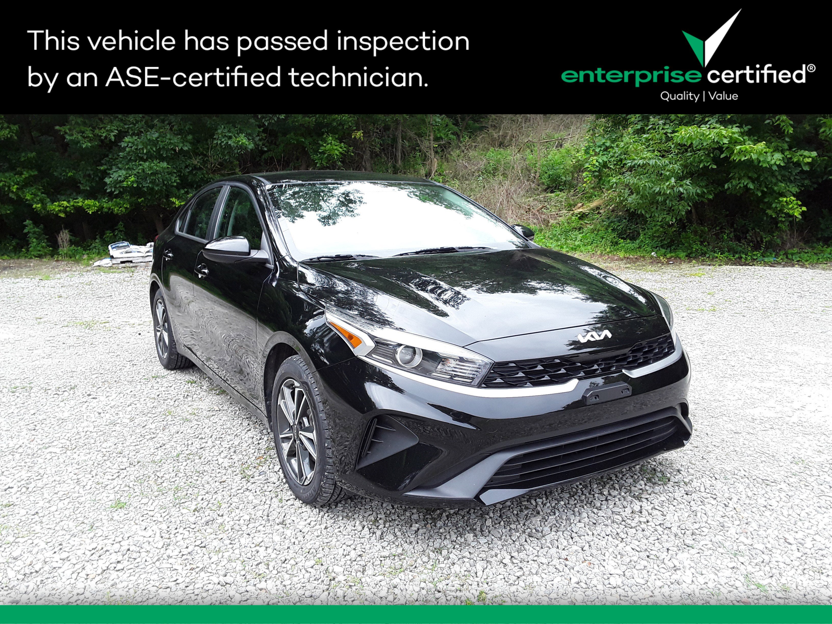 Used 2023 Kia Forte LXS IVT