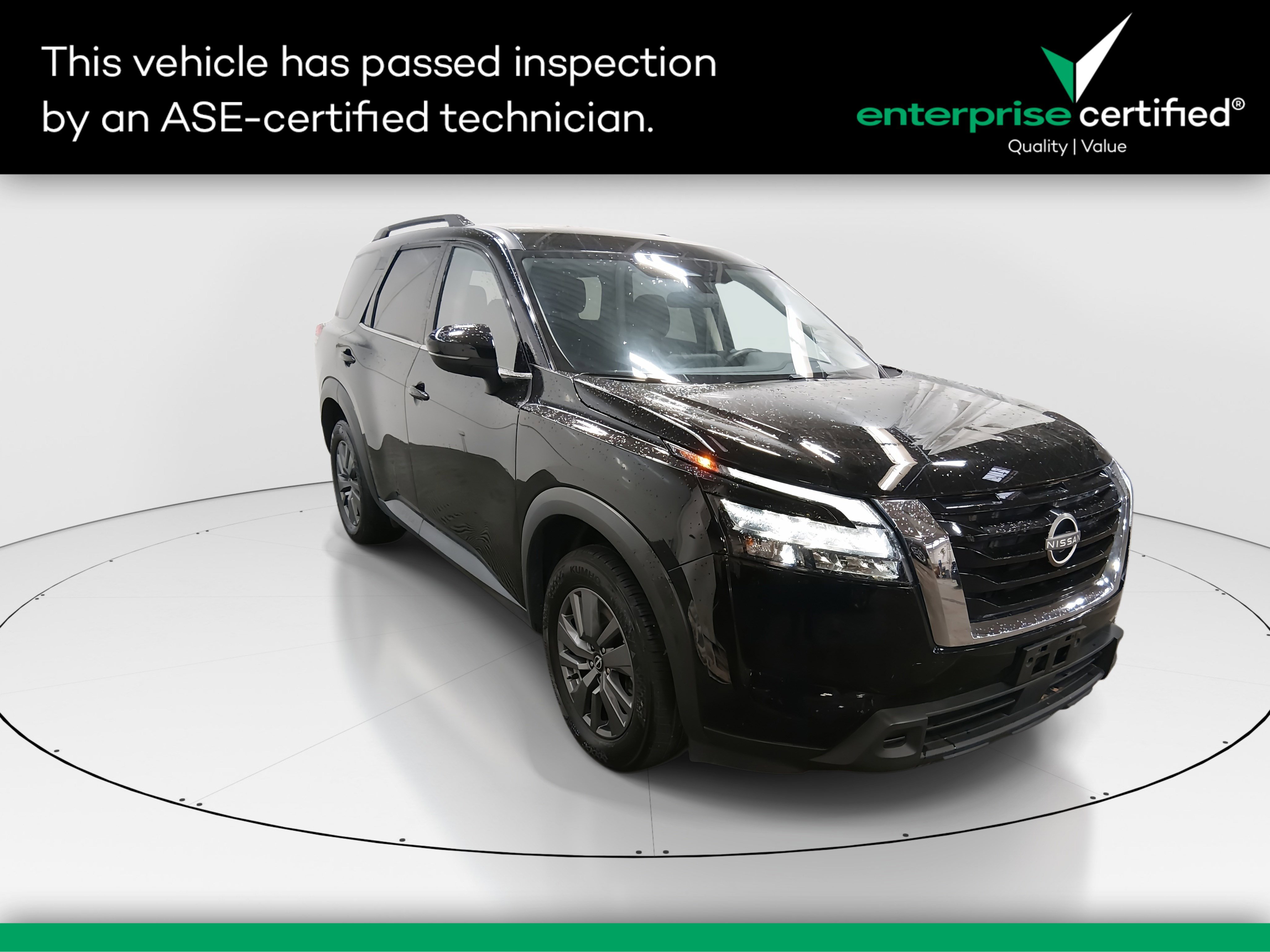 Used 2024 Nissan Pathfinder SV 4WD