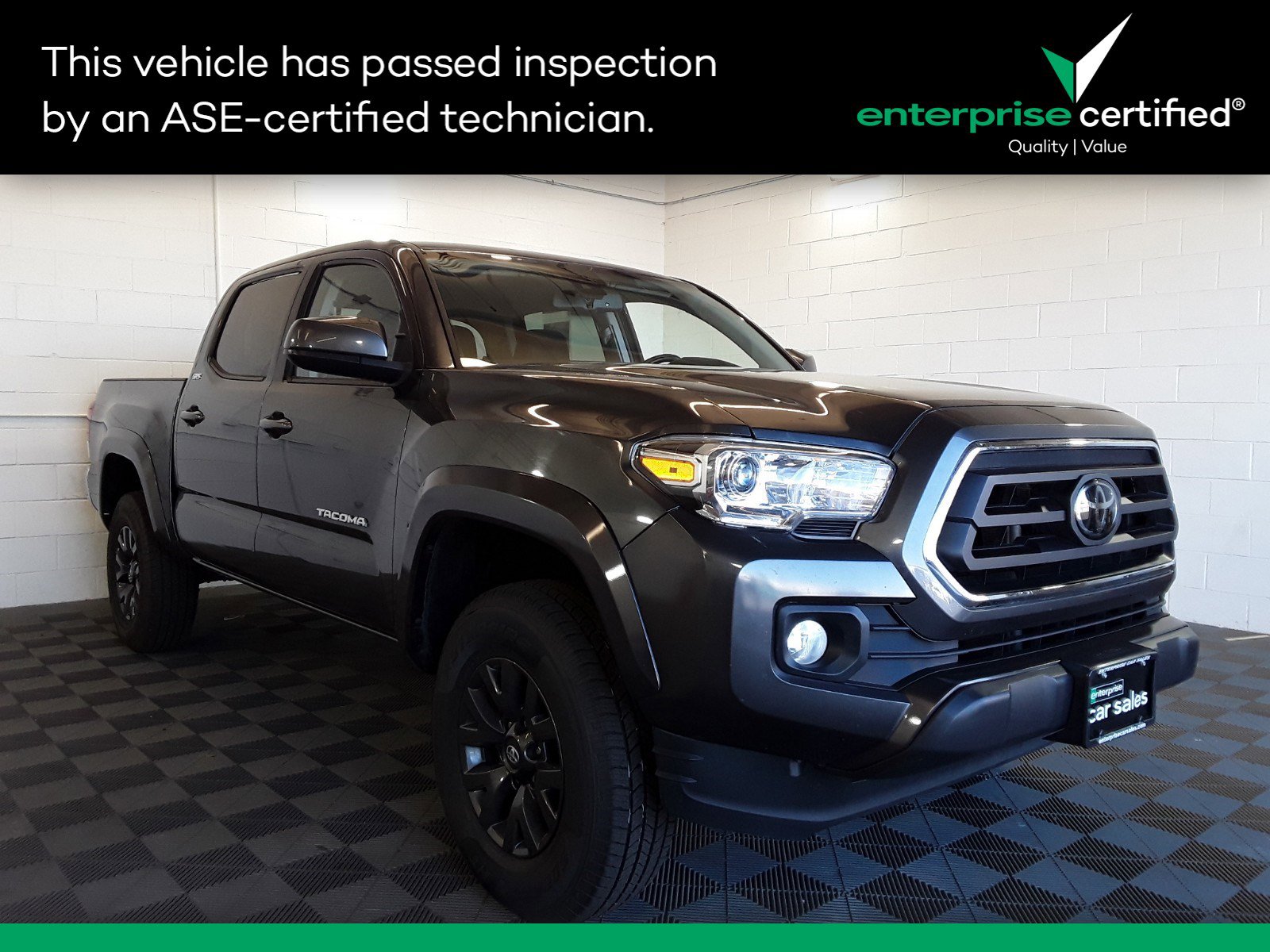 2022 Toyota Tacoma 4WD SR5 Double Cab 5' Bed V6 AT