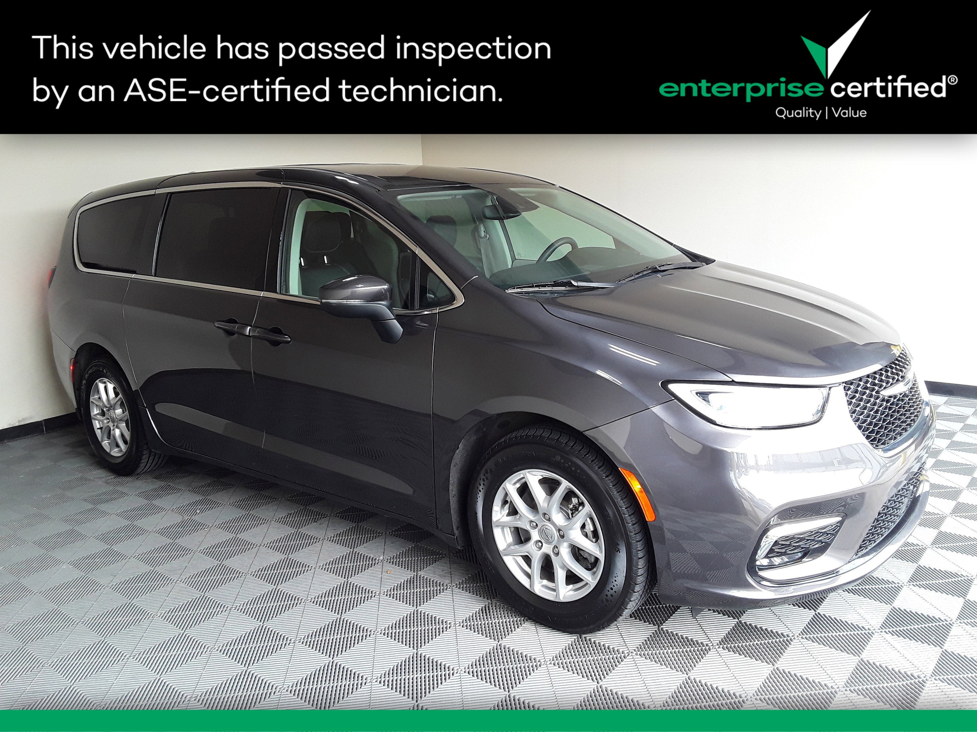 2023 Chrysler Pacifica Touring L FWD