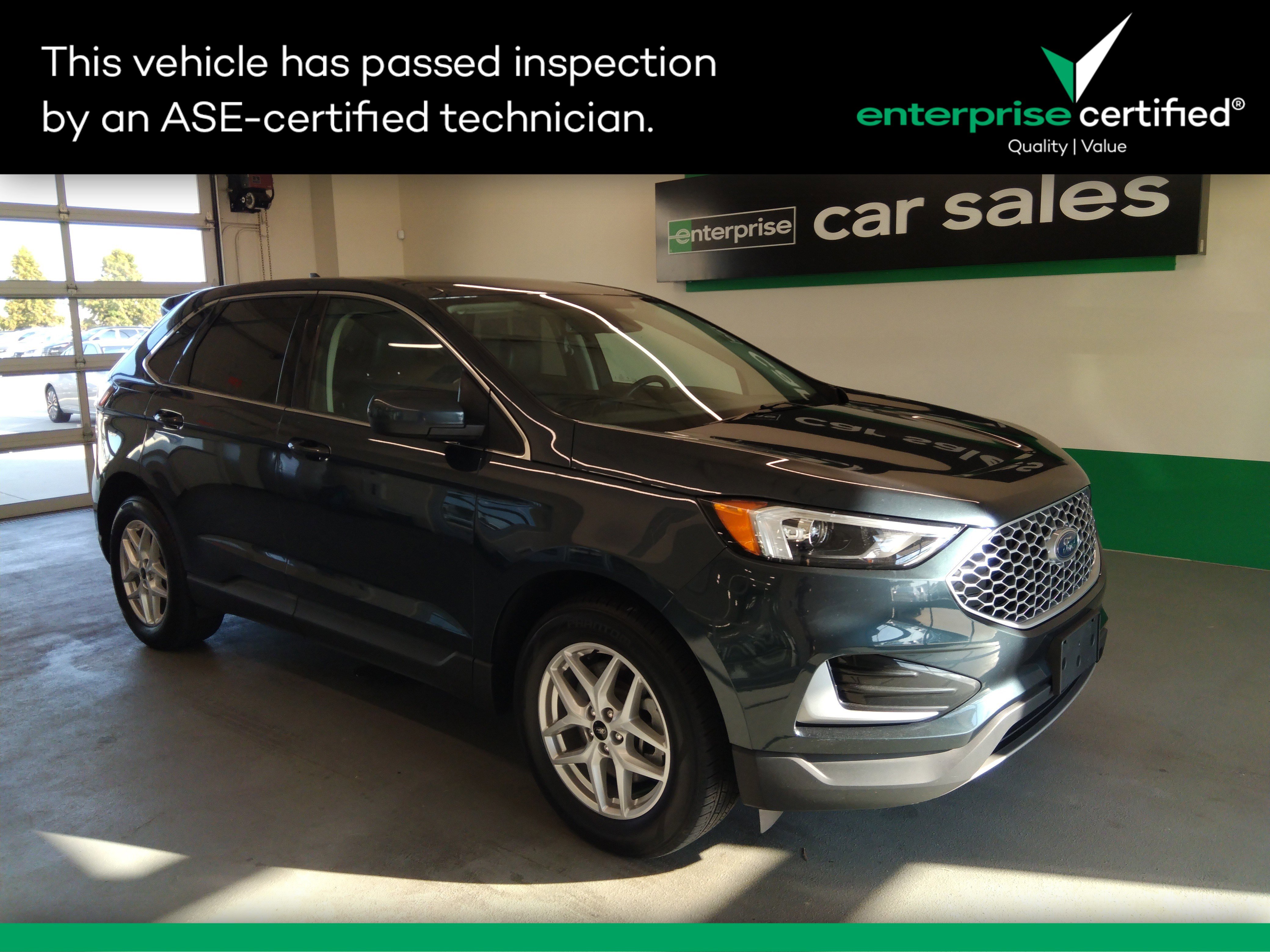 2023 Ford Edge SEL's photo