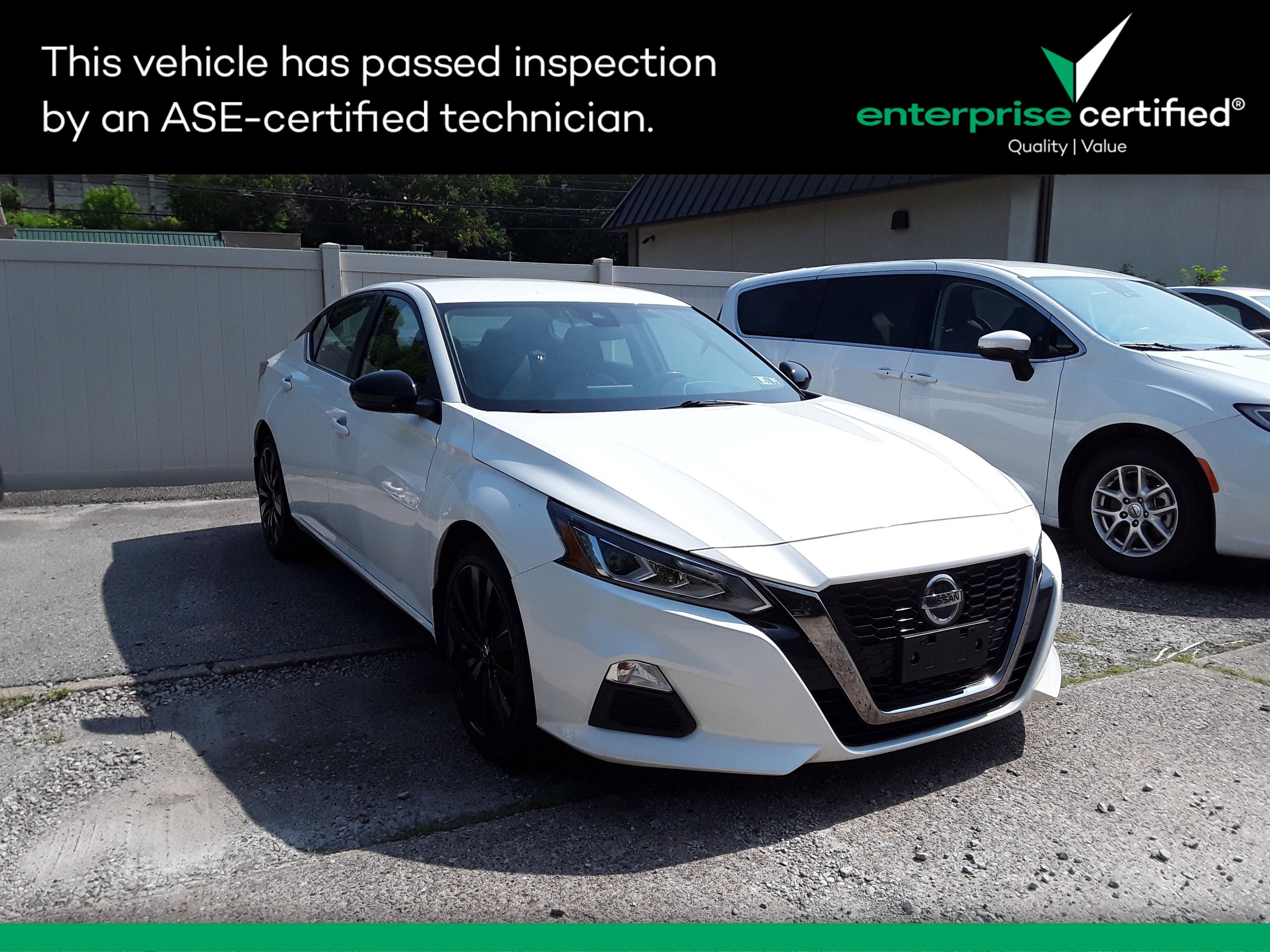 Used 2022 Nissan Altima 2.5 SR AWD Sedan