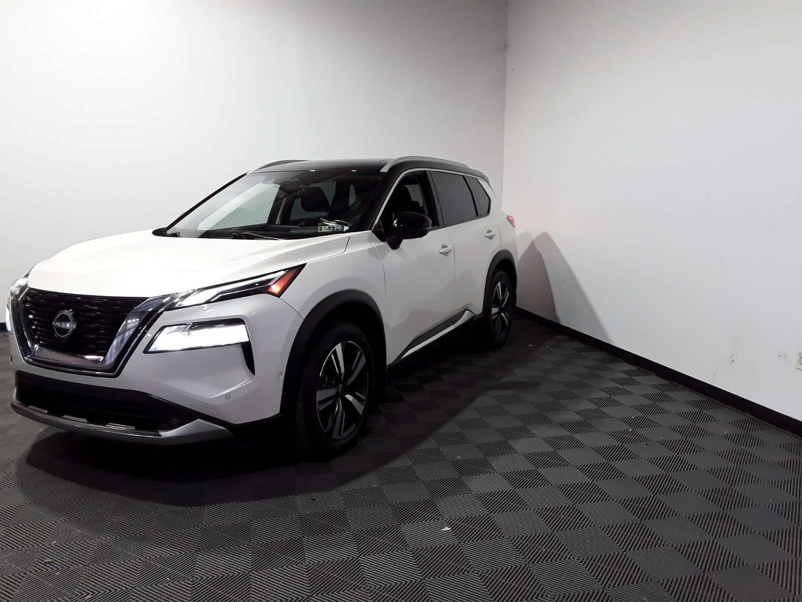 2022 Nissan Rogue Platinum AWD