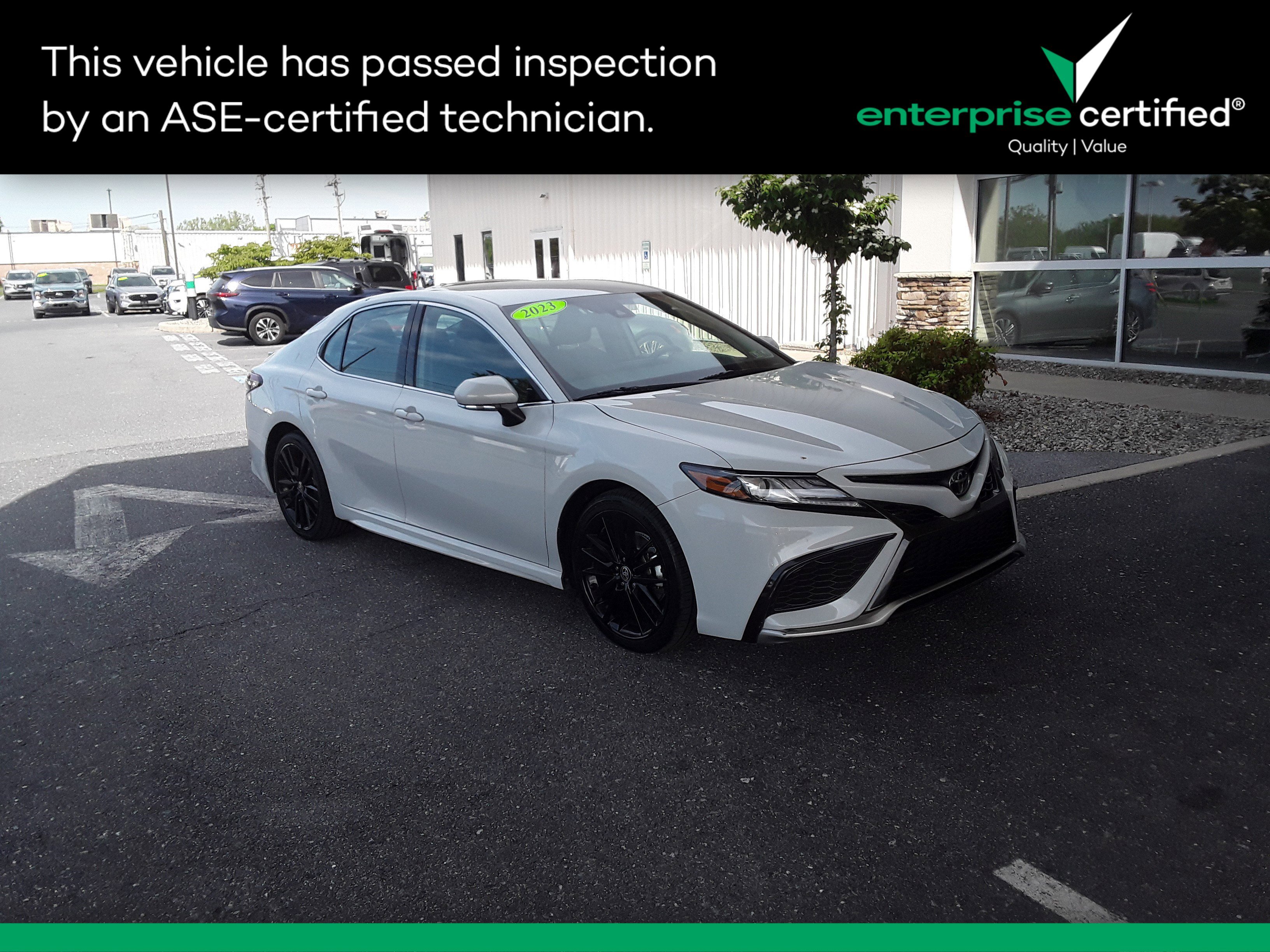 2023 Toyota Camry XSE Auto