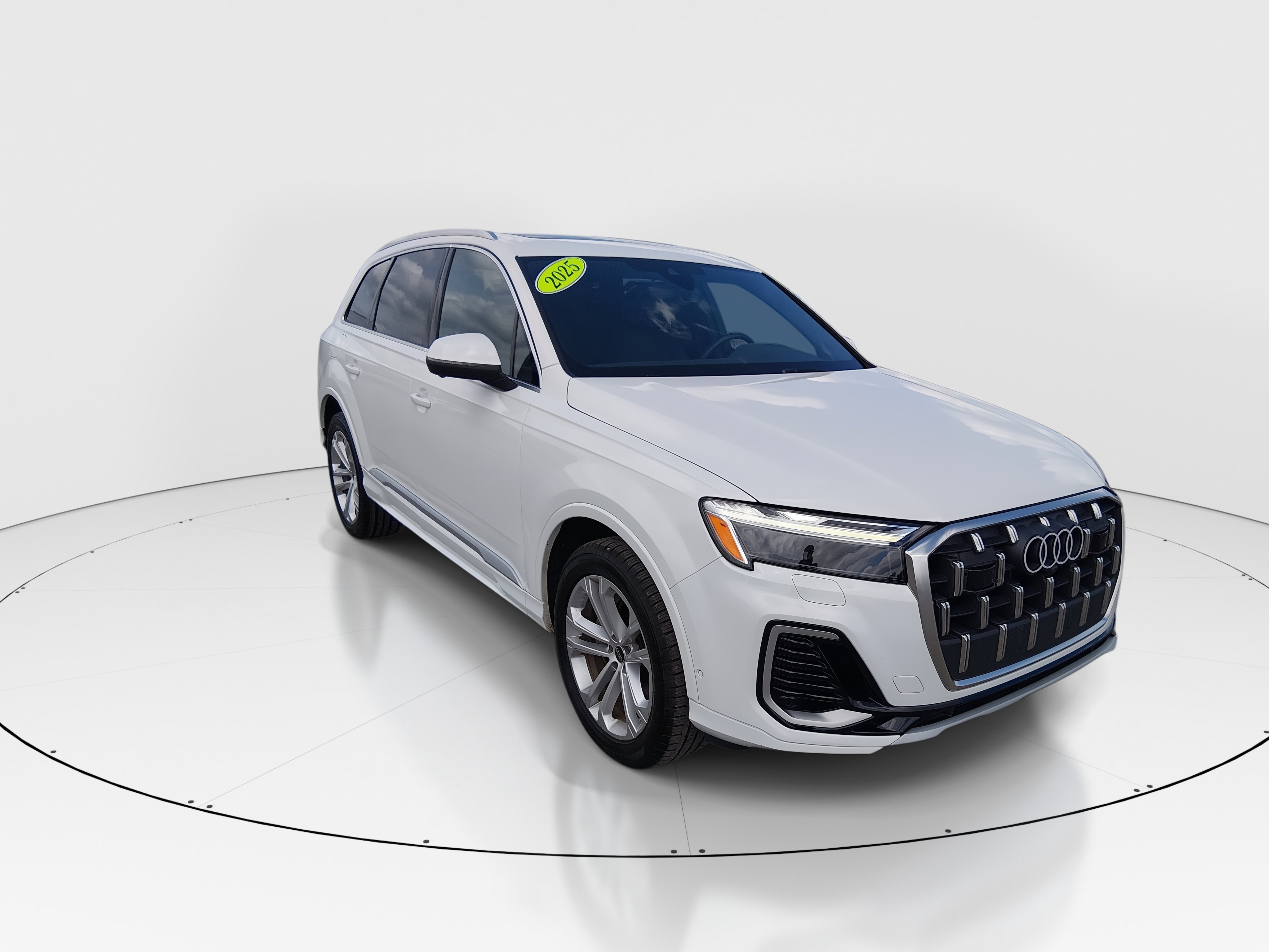 Used 2025 Audi Q7 Premium Plus 55 TFSI quattro