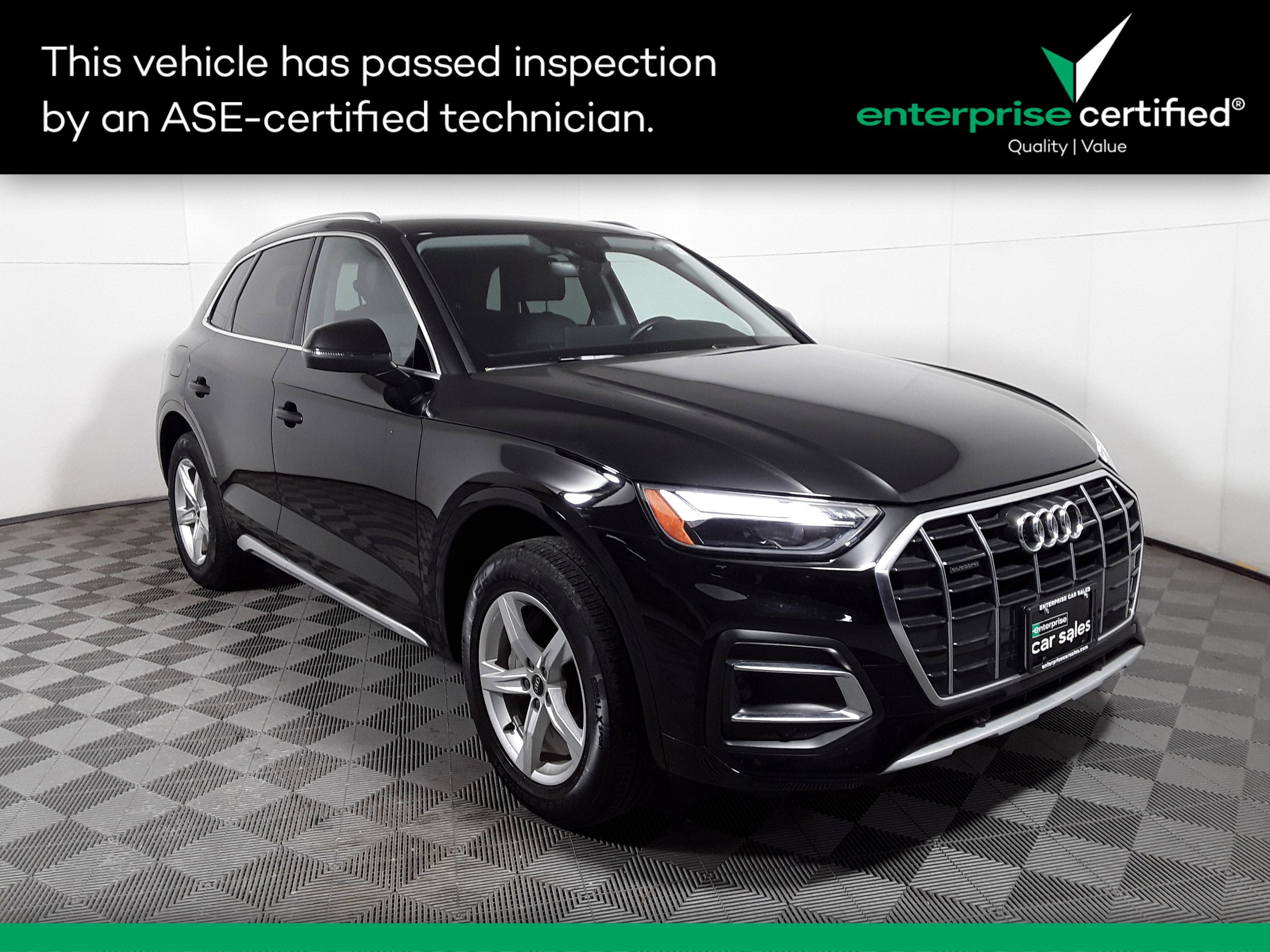 2023 Audi Q5 Premium 40 TFSI quattro