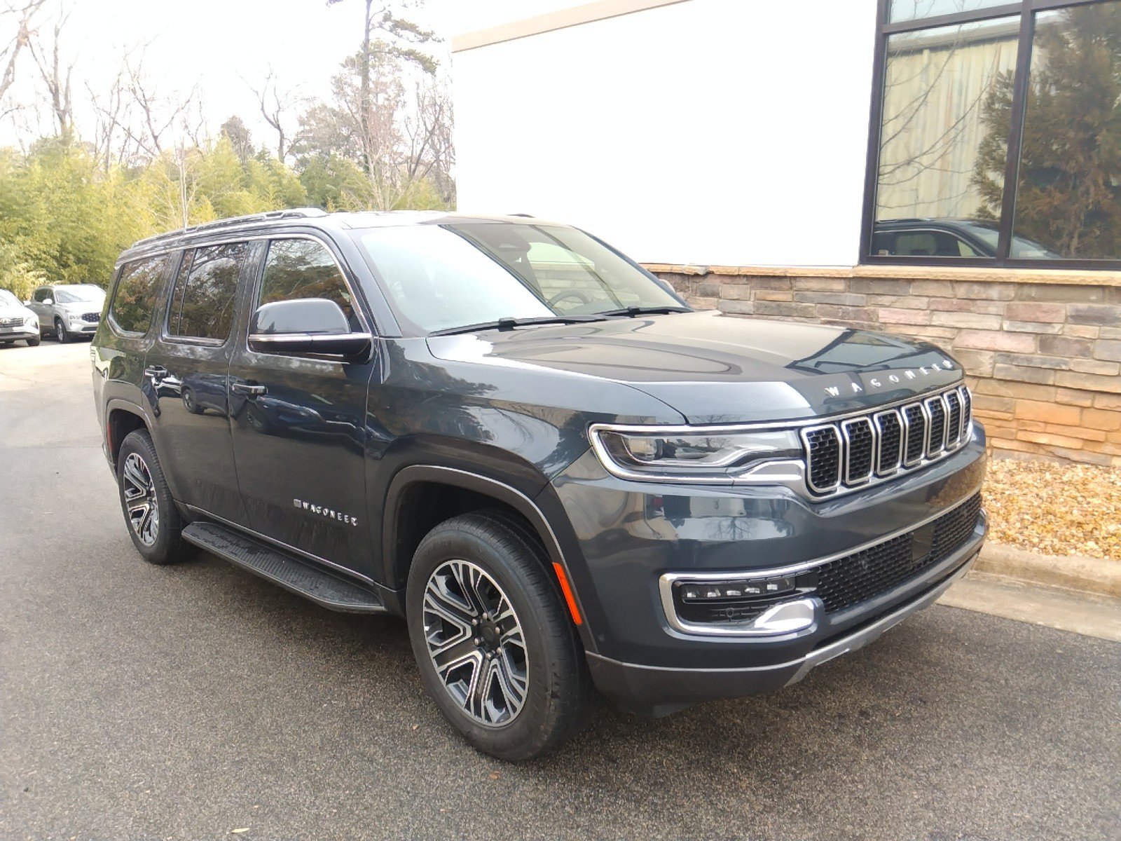 2022 Jeep Wagoneer