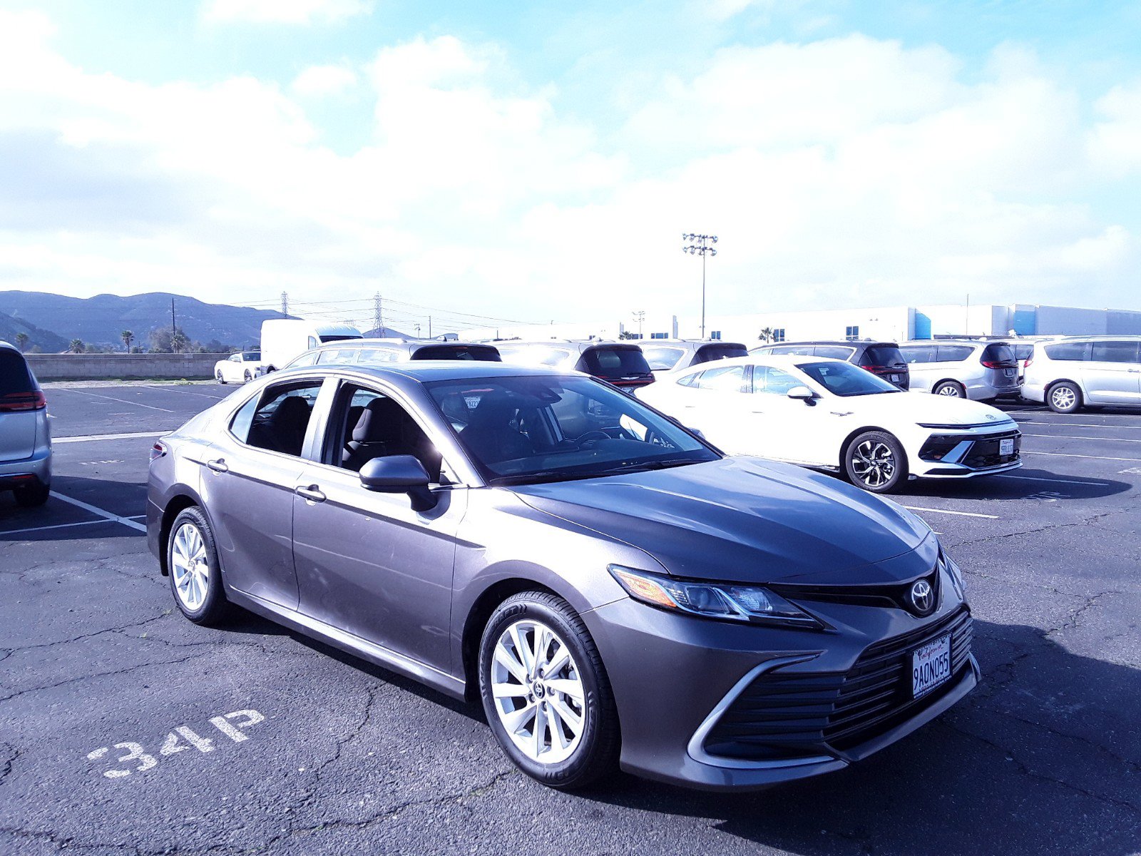 2022 Toyota Camry LE Auto