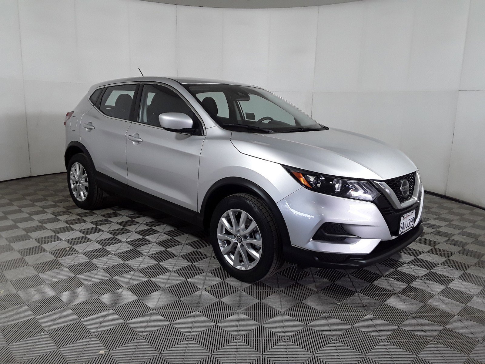 2022 Nissan Rogue Sport AWD S