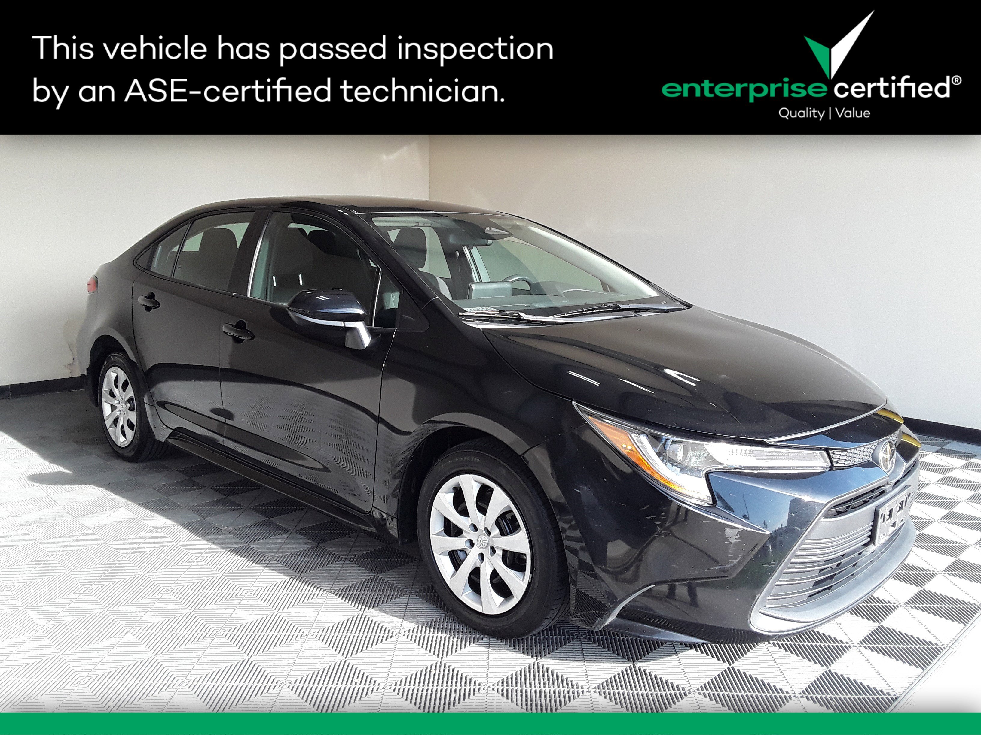 Used 2023 Toyota Corolla LE CVT