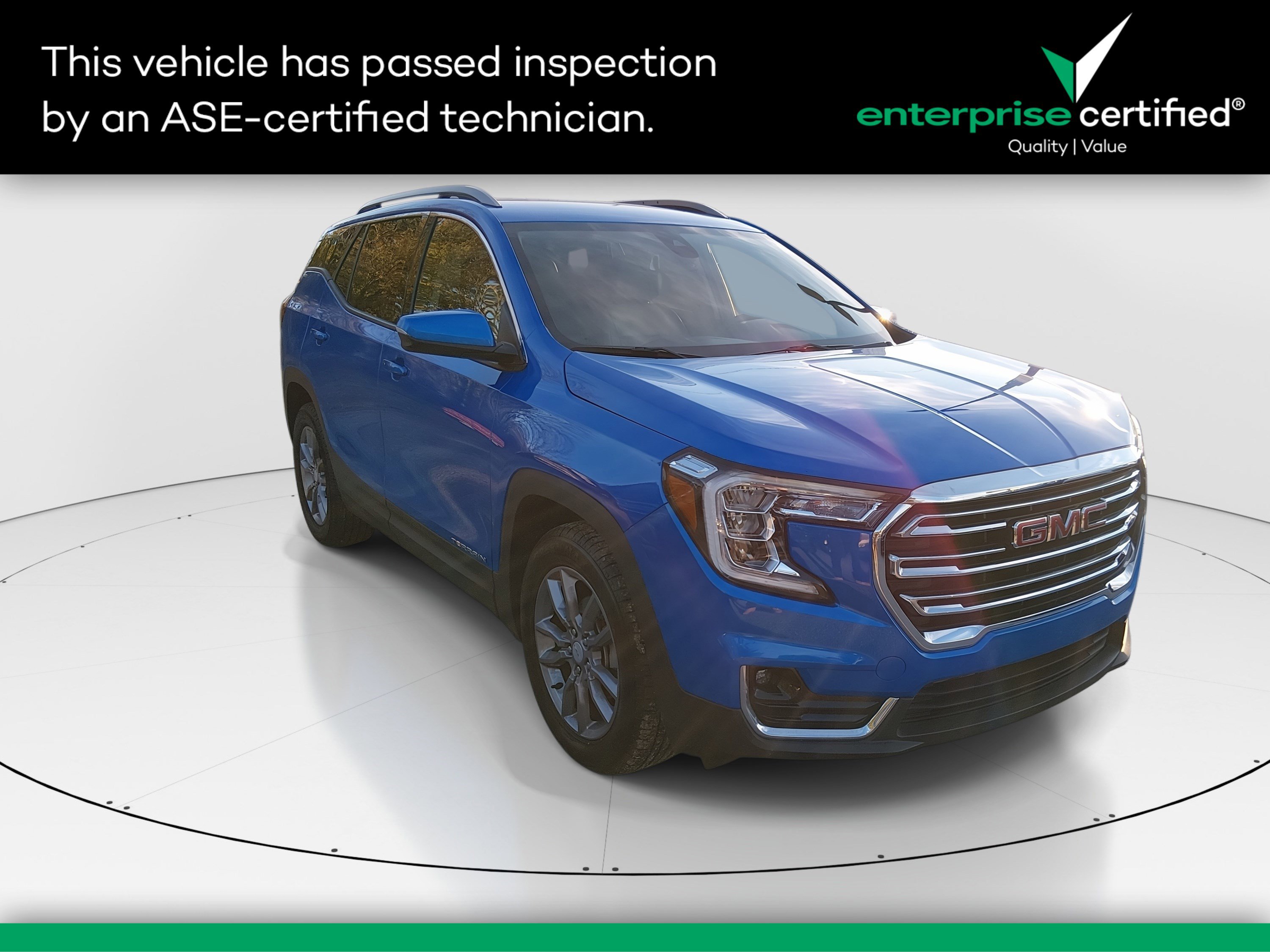 2024 GMC Terrain SLT's photo