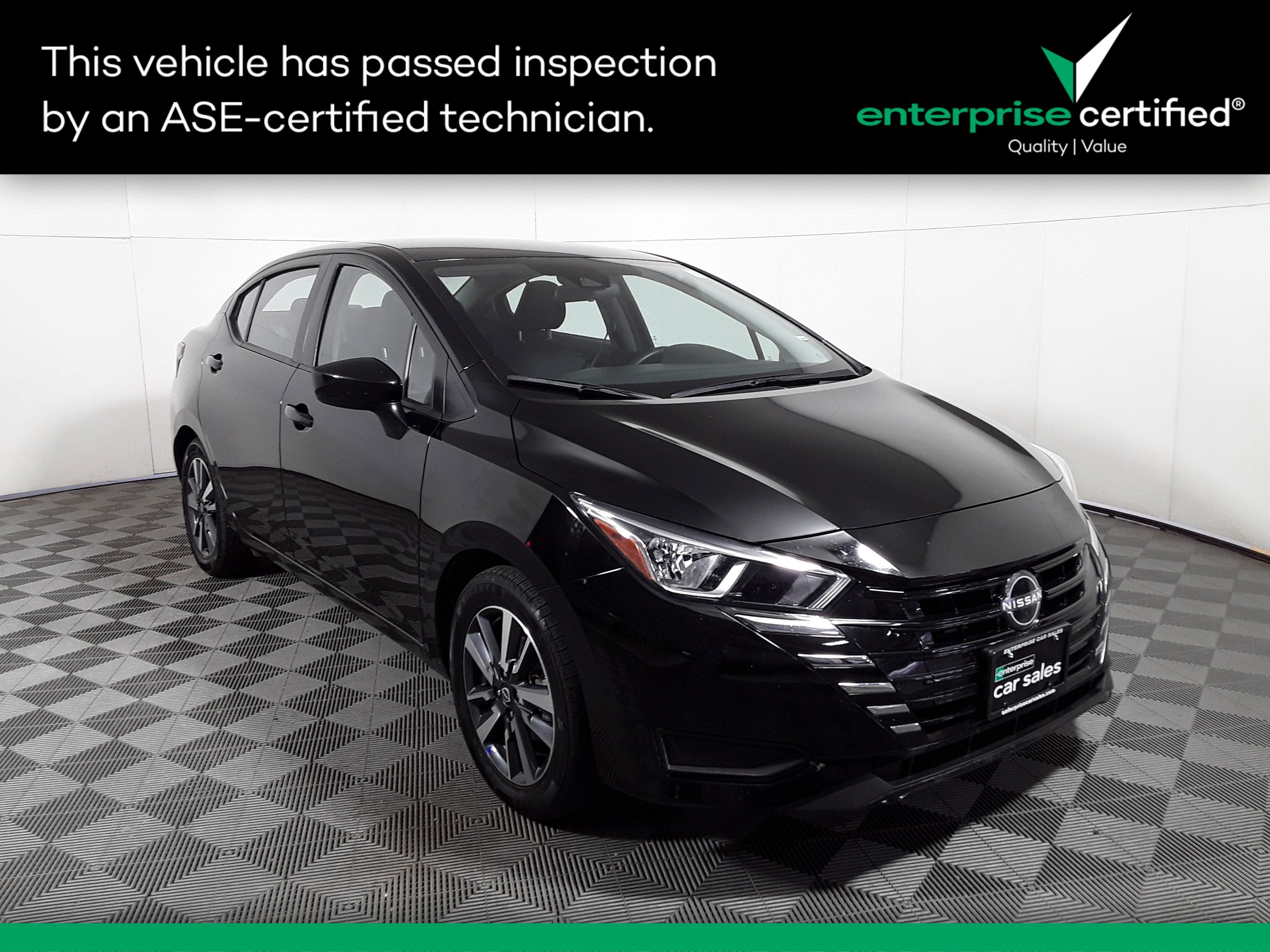 Used 2023 Nissan Versa SV CVT