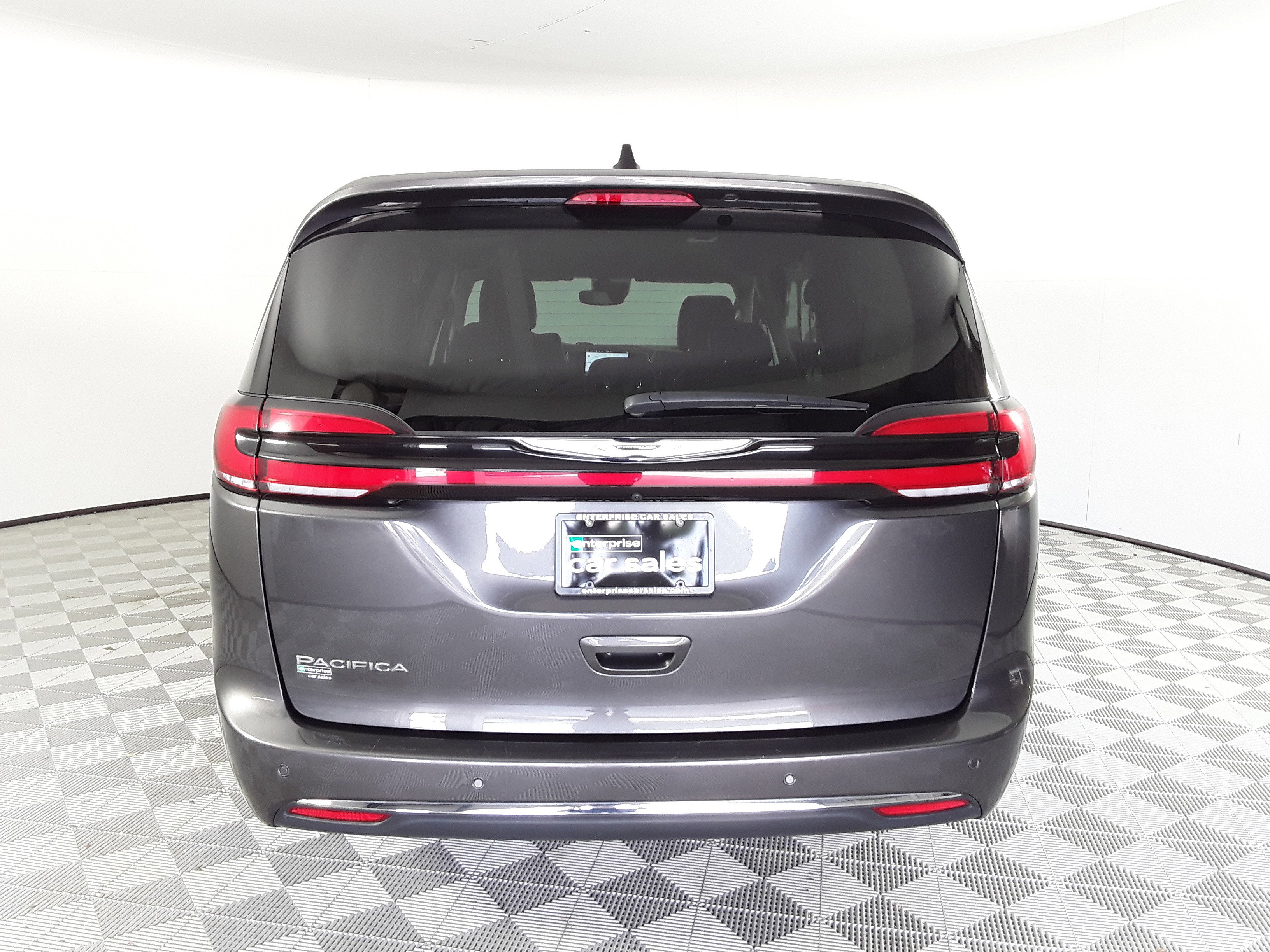 Image 4 of Used 2023 Chrysler Pacifica Touring L FWD