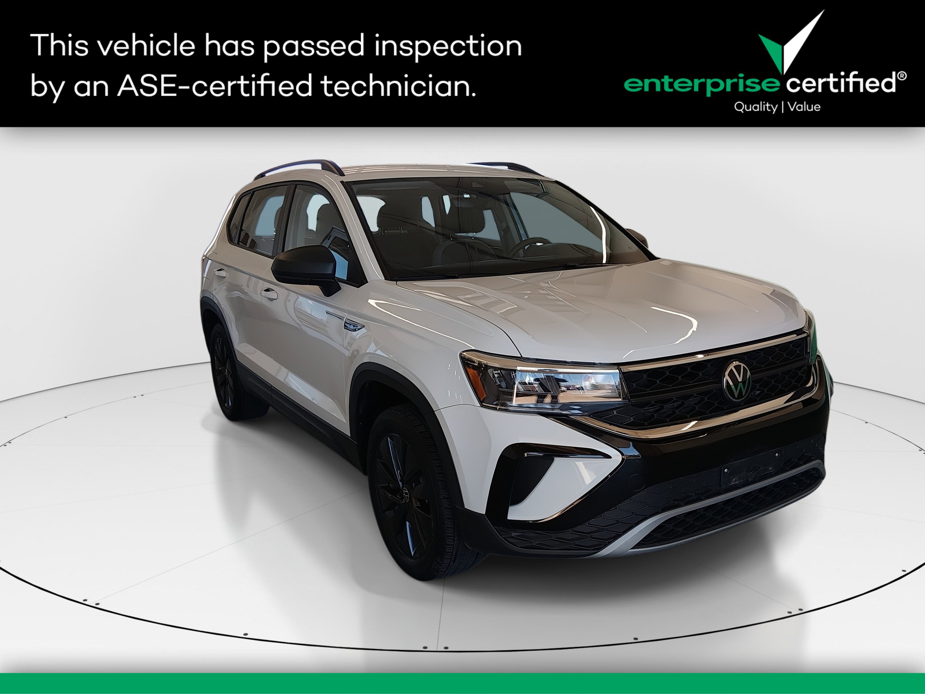 2024 Volkswagen Taos S's photo