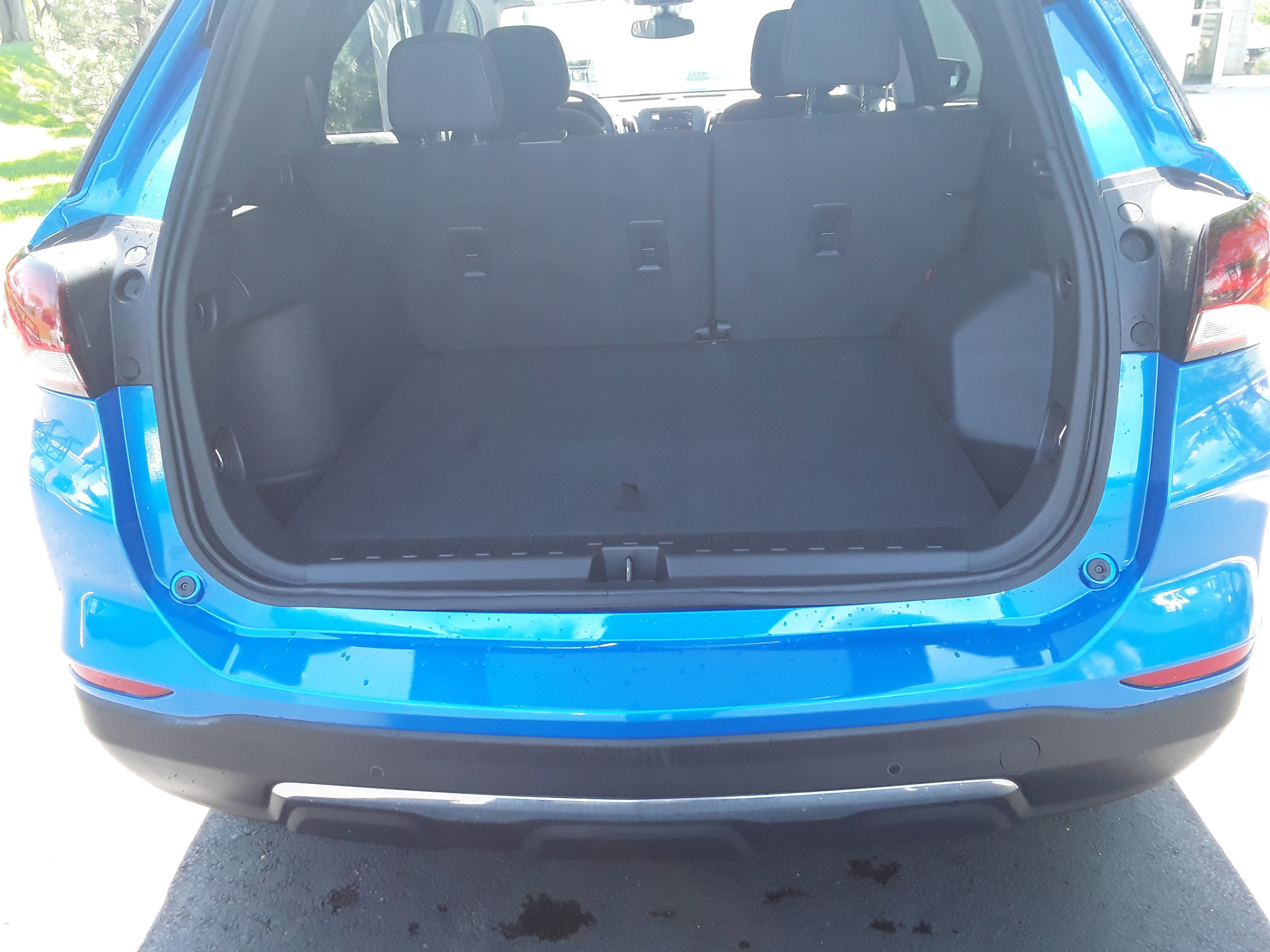 Image 9 of Used 2024 Chevrolet Equinox AWD 4dr LT w/1LT