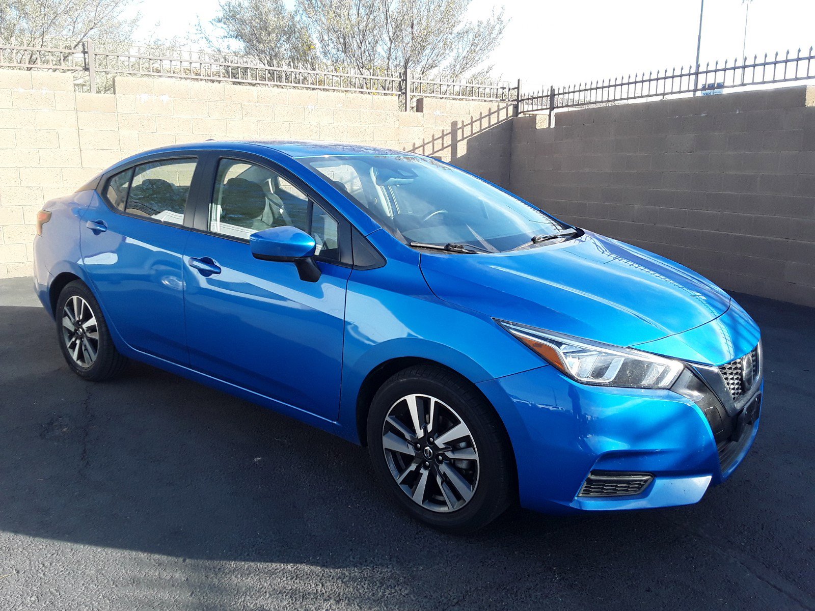 2022 Nissan Versa SV CVT