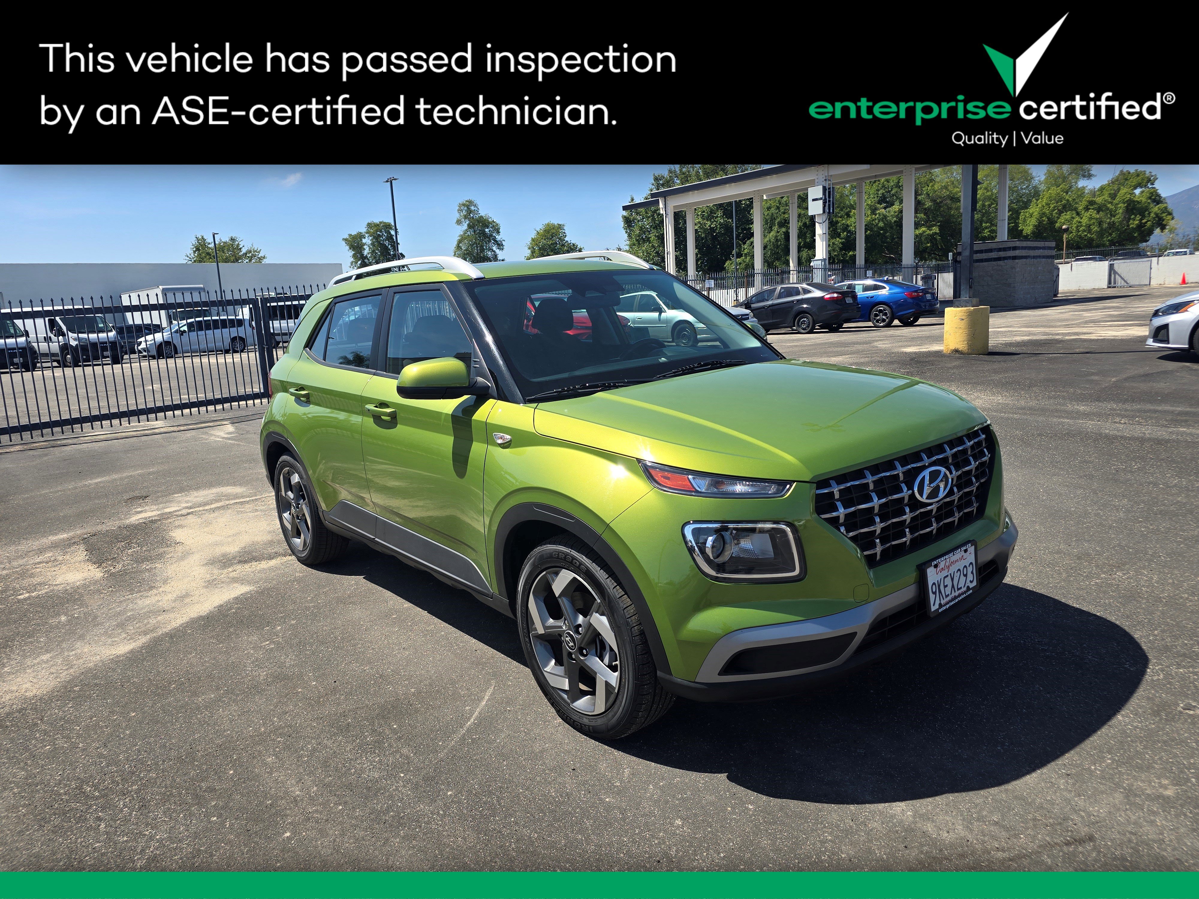 Used 2024 Hyundai Venue SEL IVT
