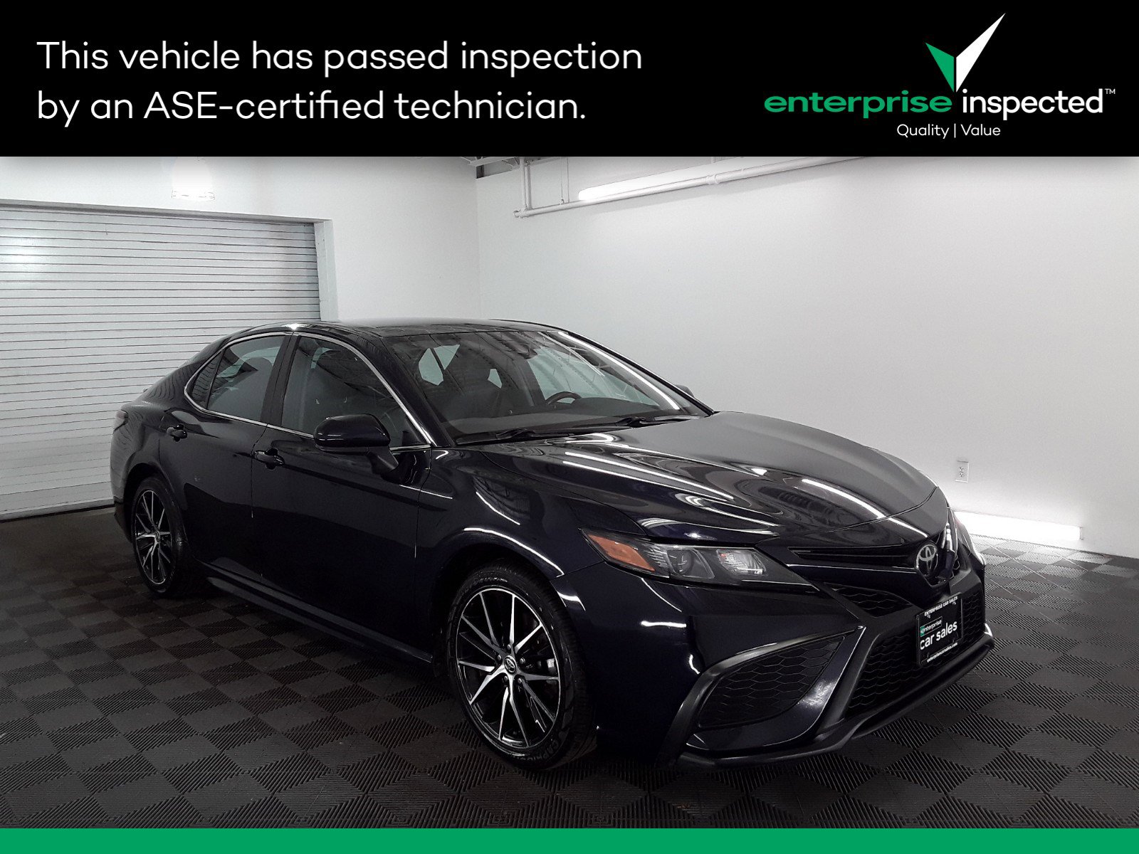 Used 2021 Toyota Camry SE Auto