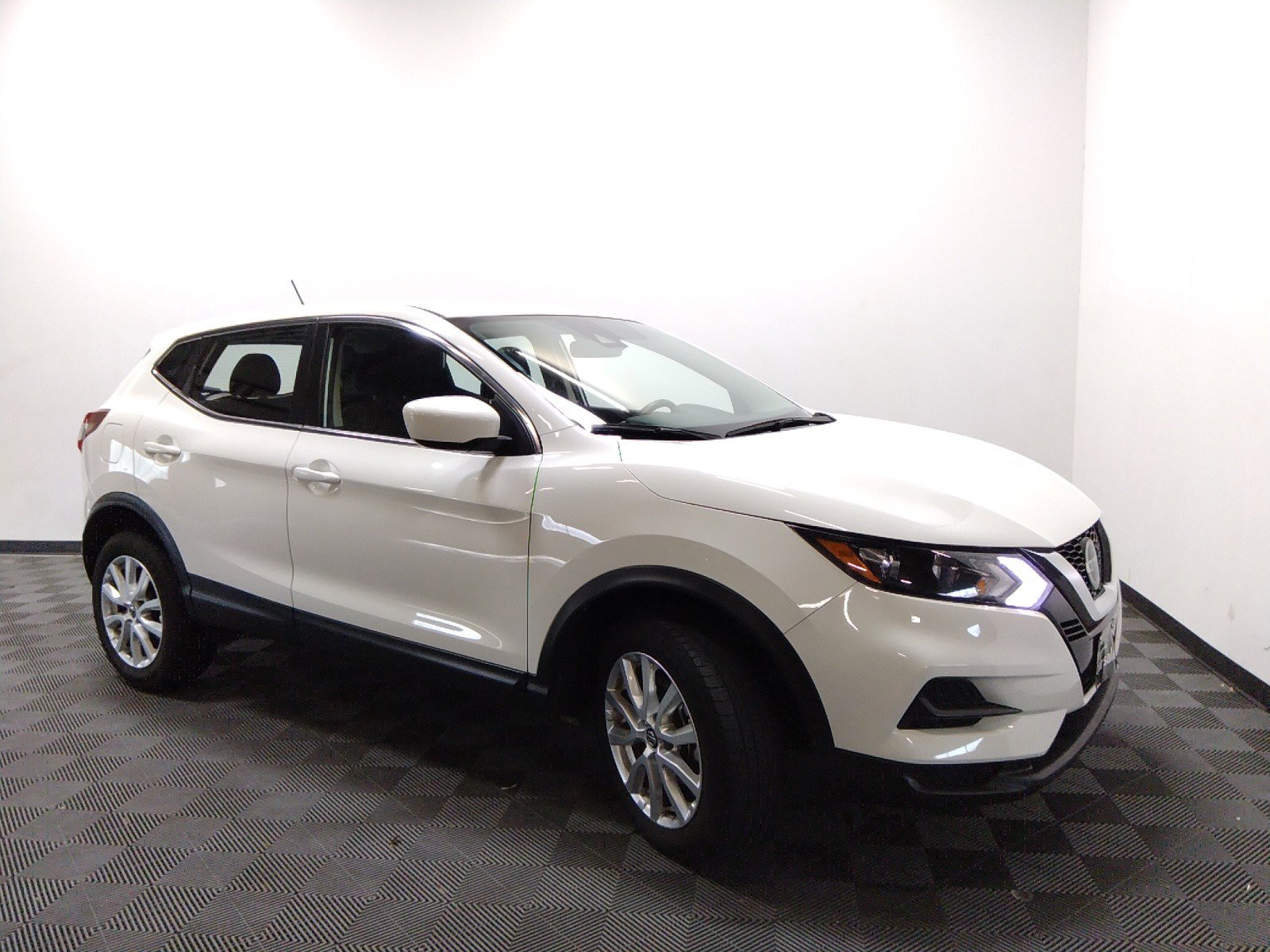 2022 Nissan Rogue Sport AWD S