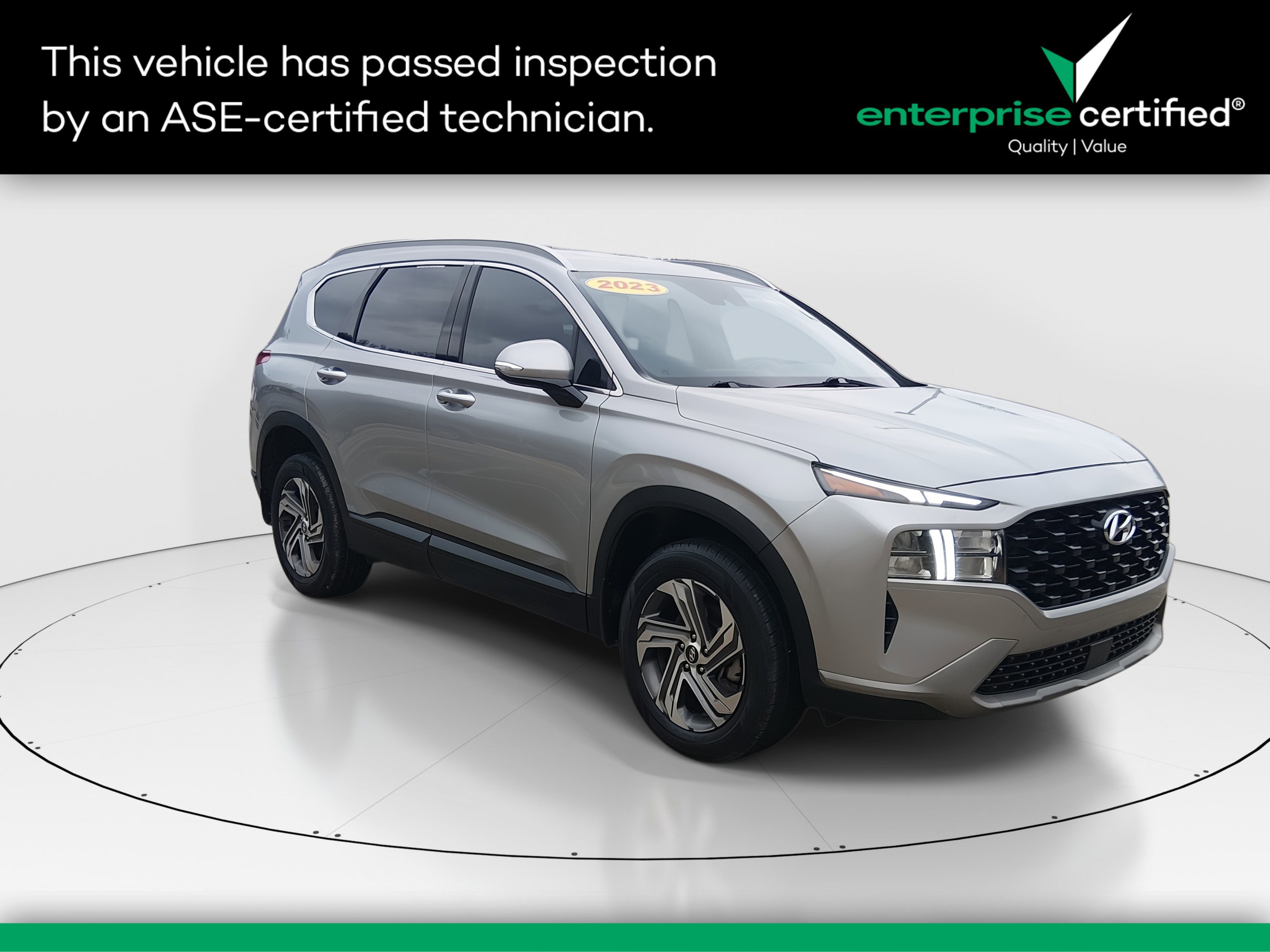 2023 Hyundai Santa Fe SEL's photo