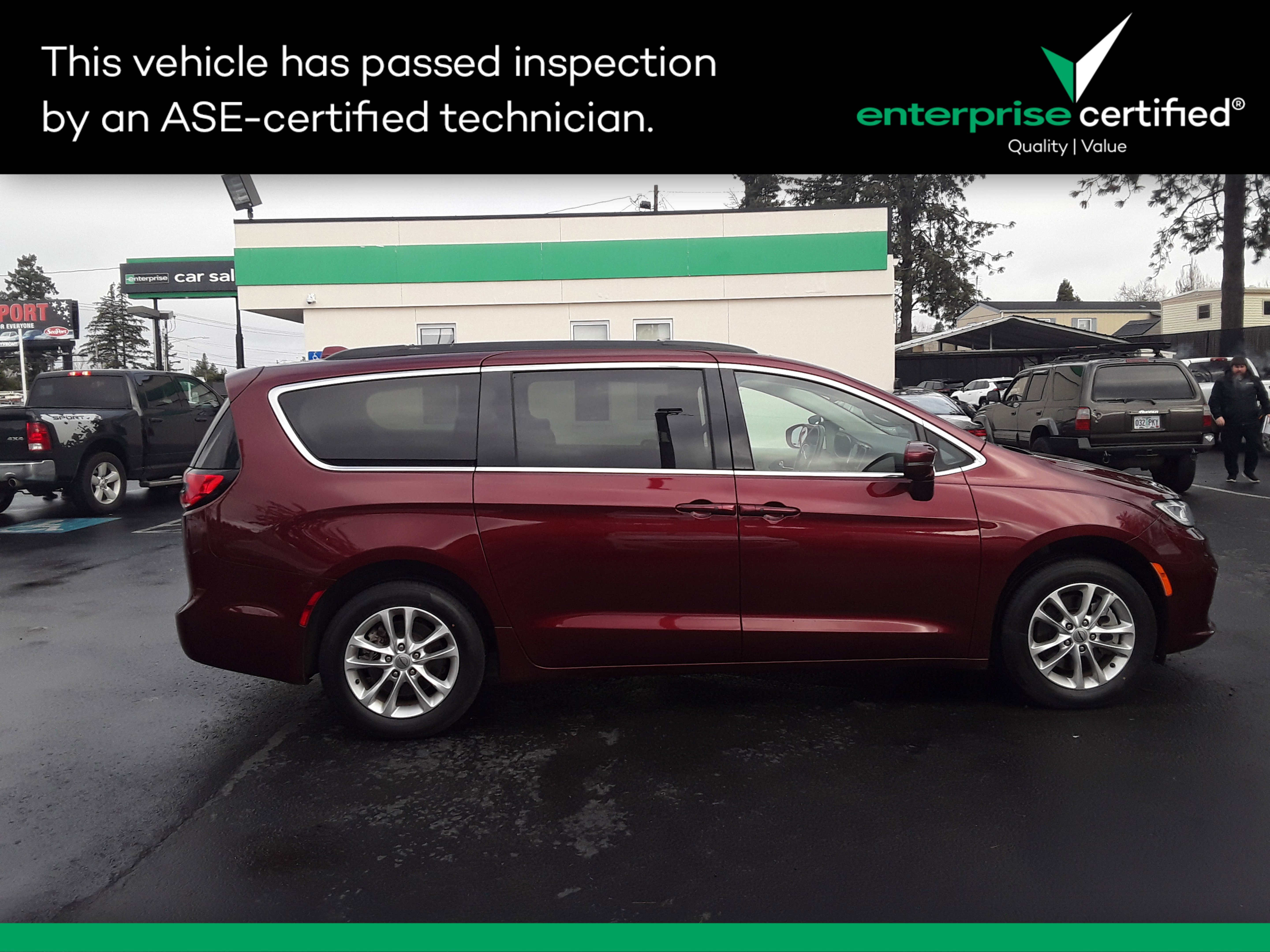 Used 2021 Chrysler Pacifica Touring AWD