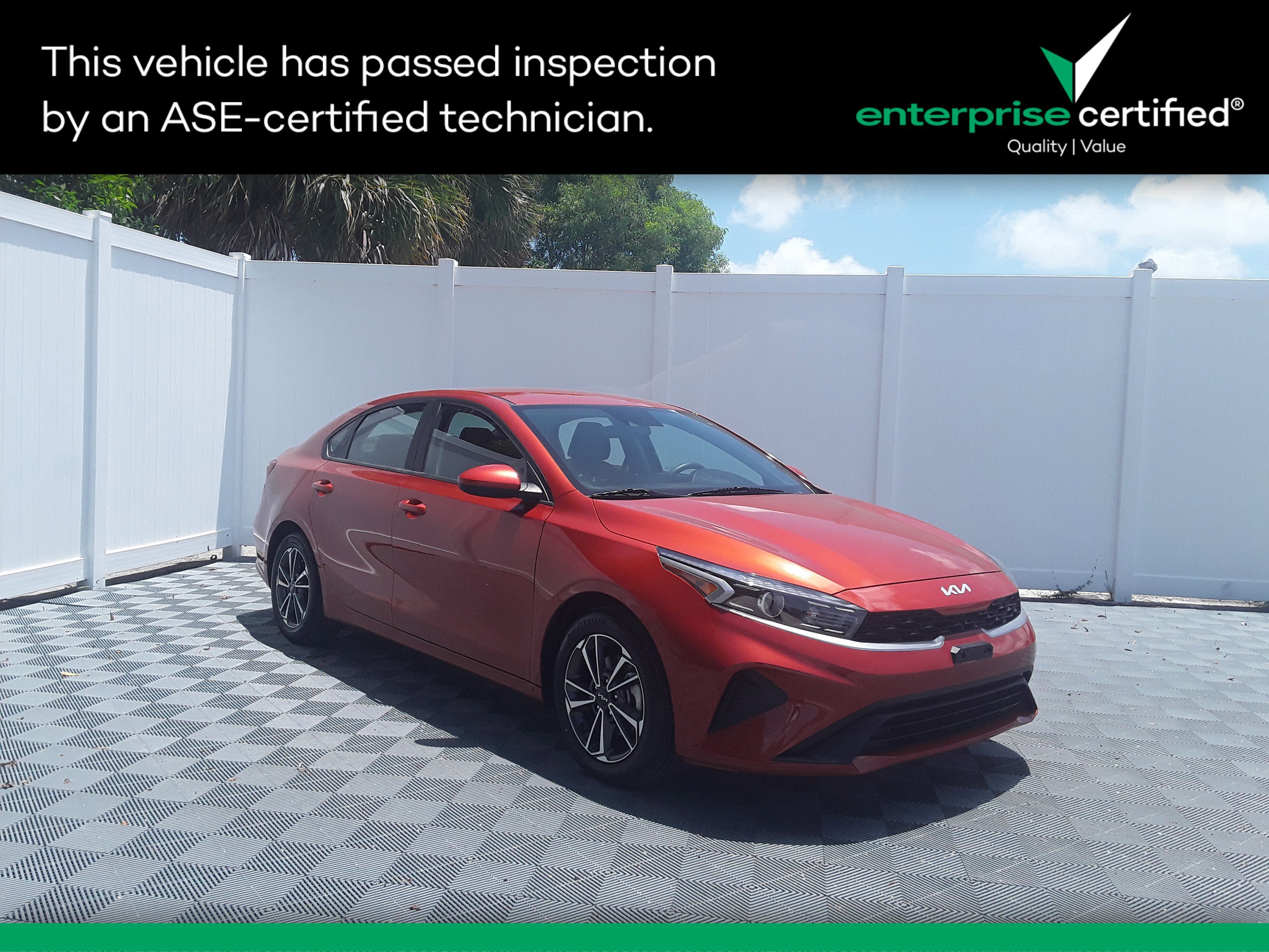 Used 2023 Kia Forte LXS IVT