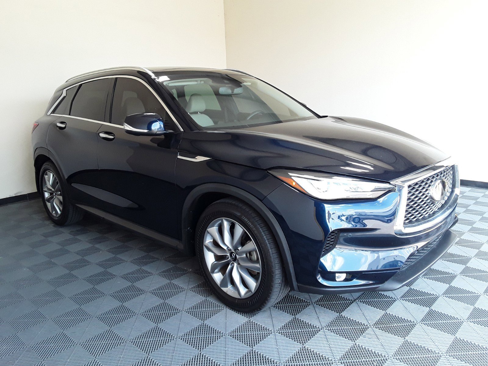 2022 INFINITI QX50 ESSENTIAL FWD