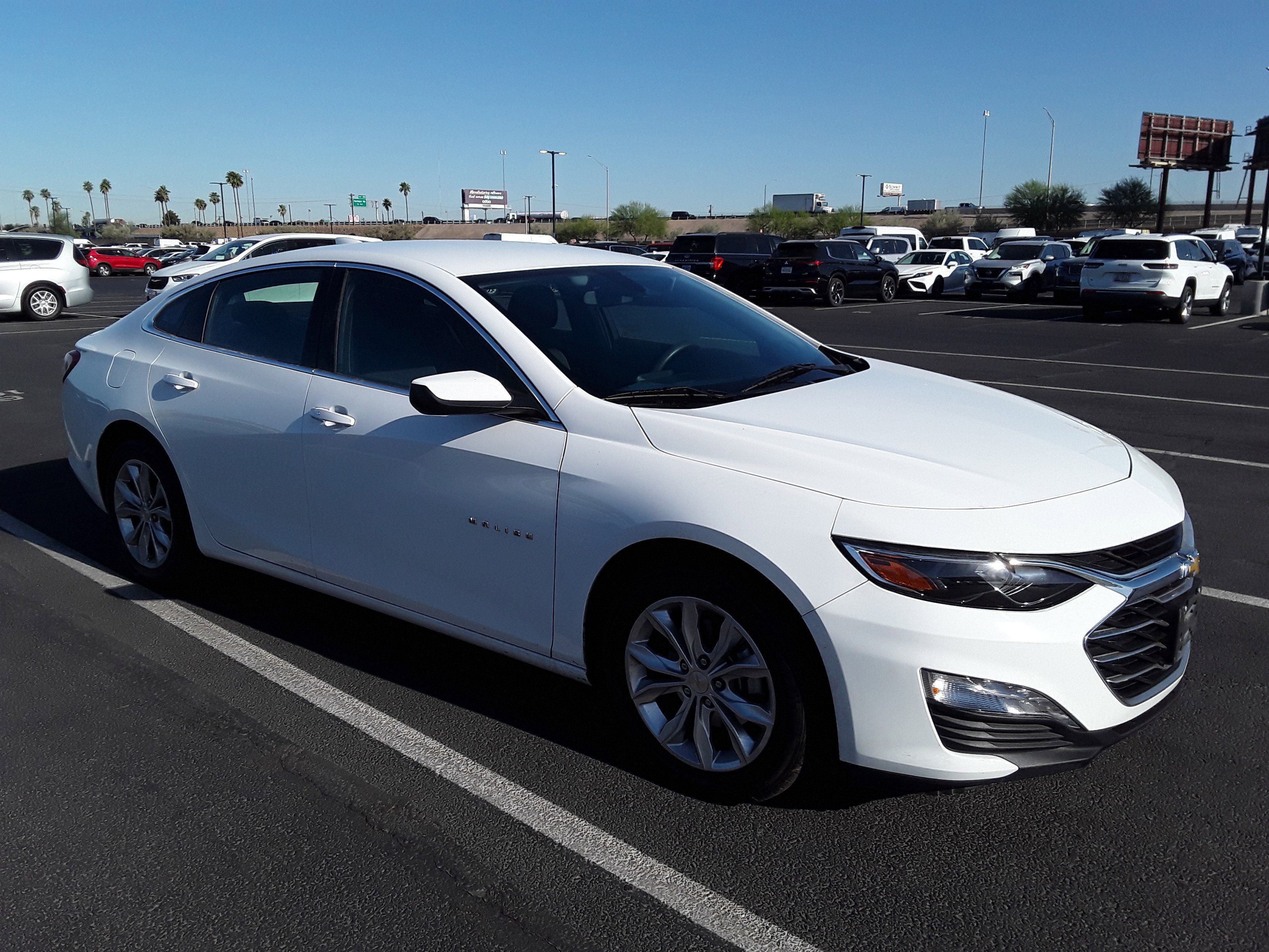 2022 Chevrolet Malibu 4dr Sdn LT