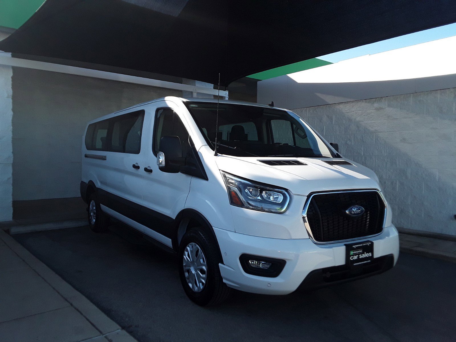 Used 2023 Ford Transit Passenger Wagon XLT T-350 148" Low Roof RWD