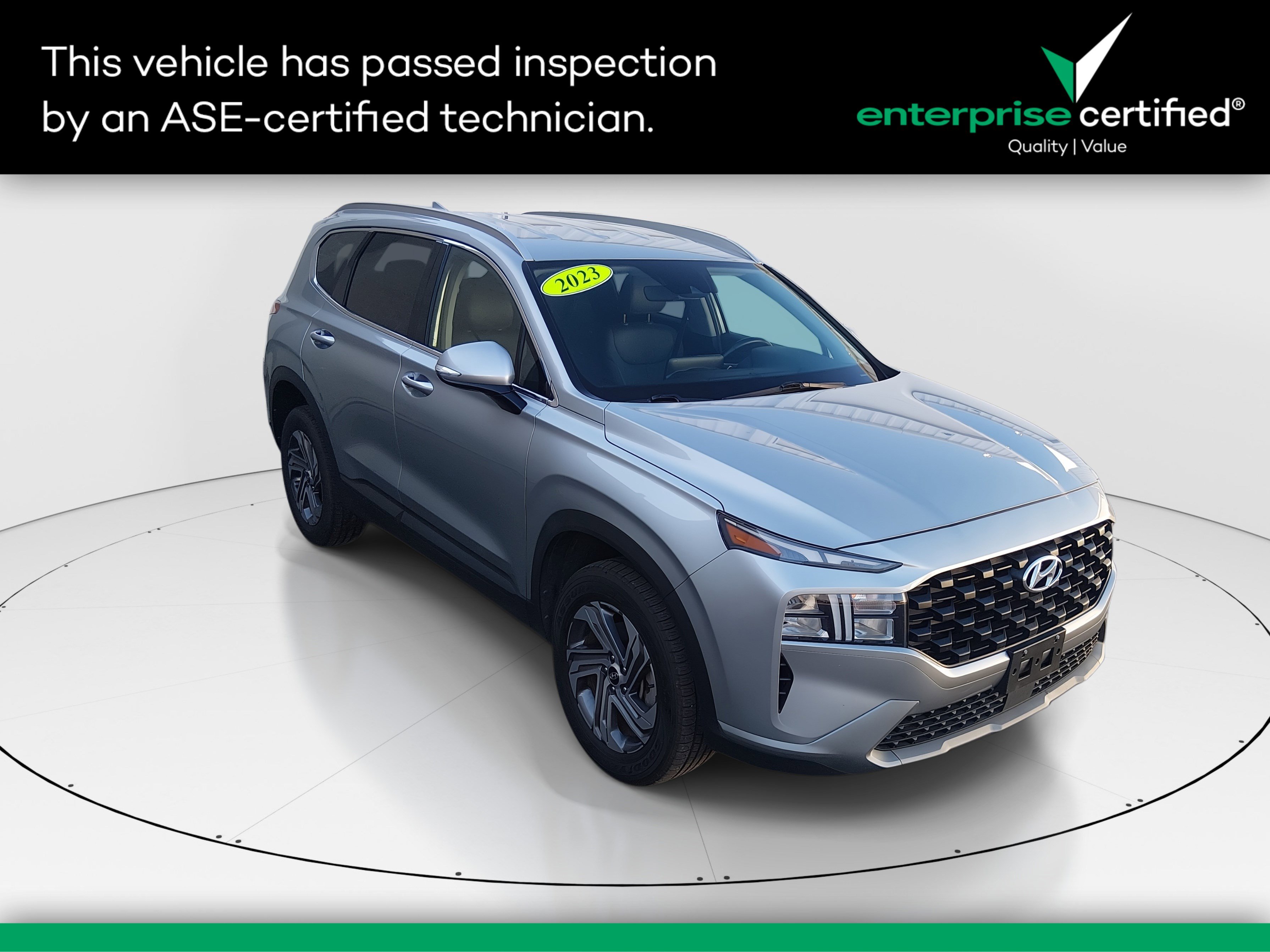 2023 Hyundai Santa Fe SEL's photo