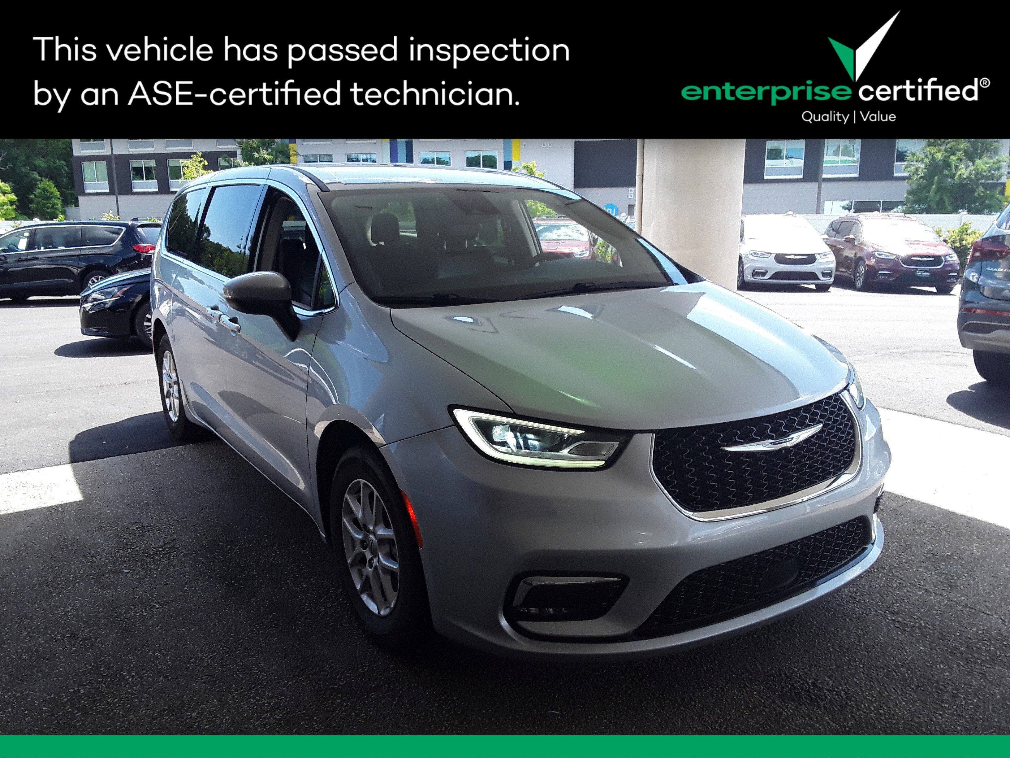 2023 Chrysler Pacifica Touring L FWD