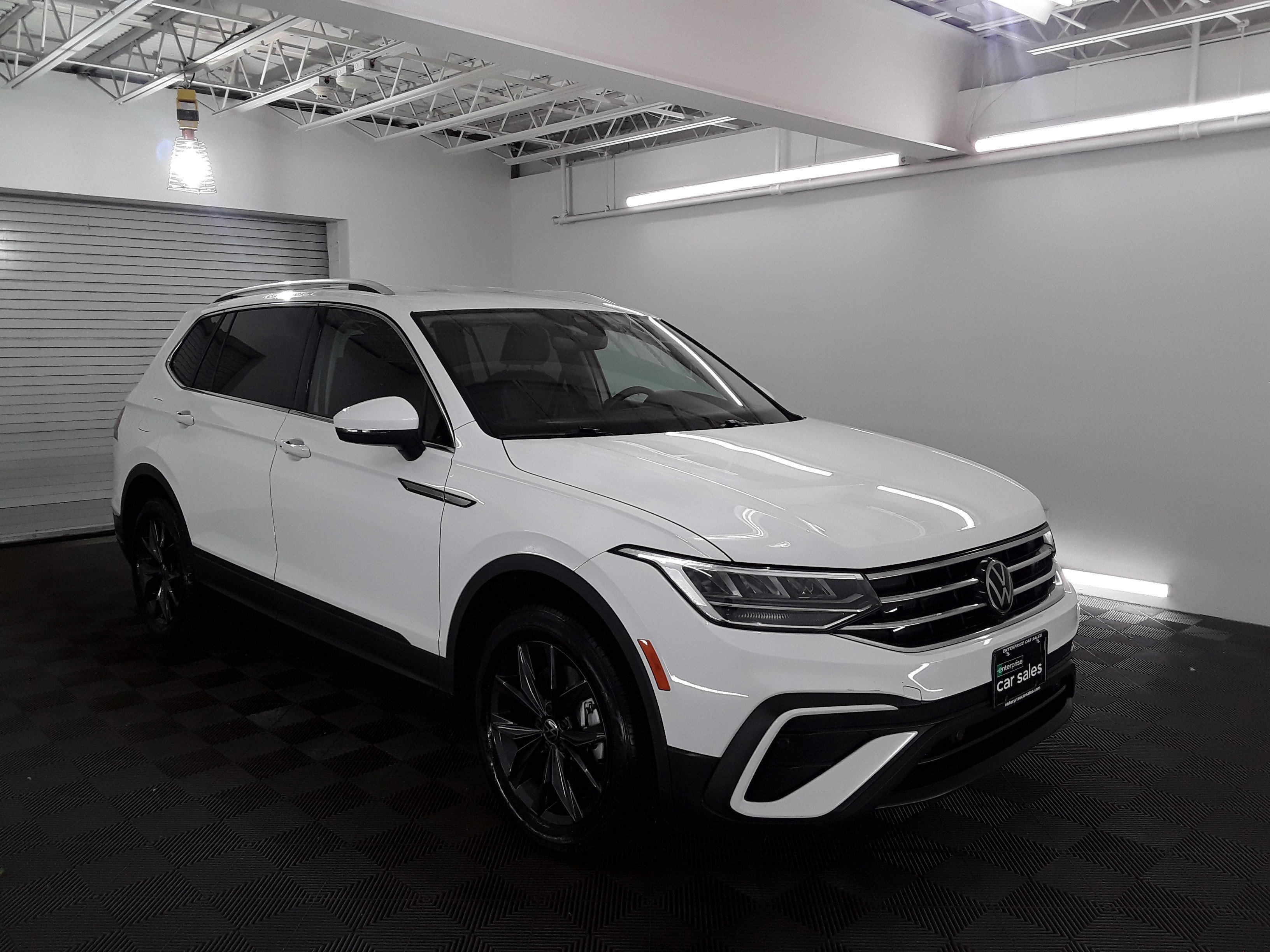 2024 Volkswagen Tiguan 2.0T SE 4MOTION