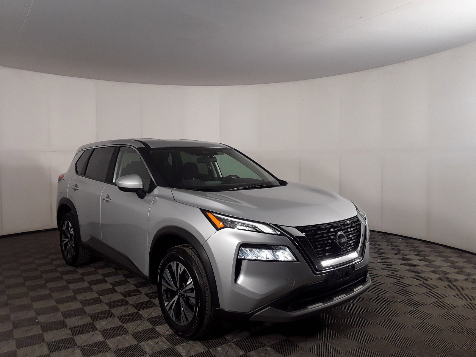 2023 Nissan Rogue AWD SV