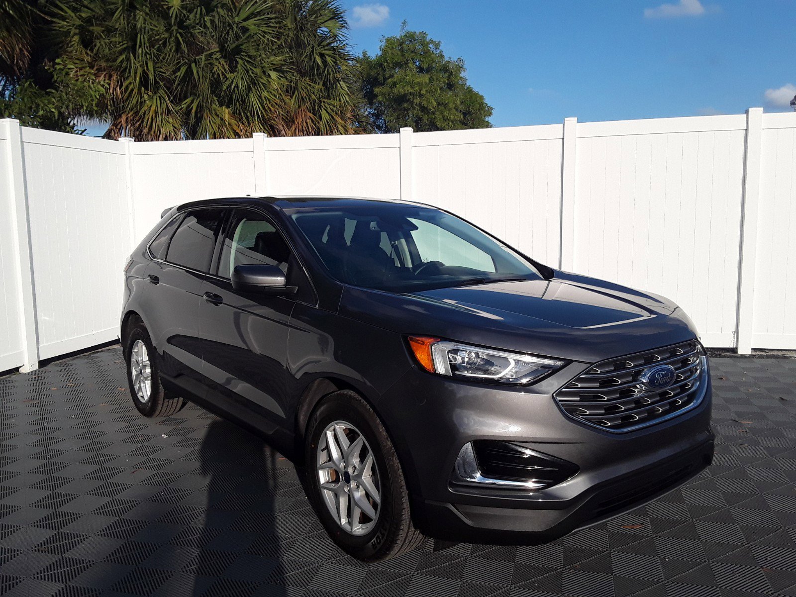 2022 Ford Edge SEL AWD