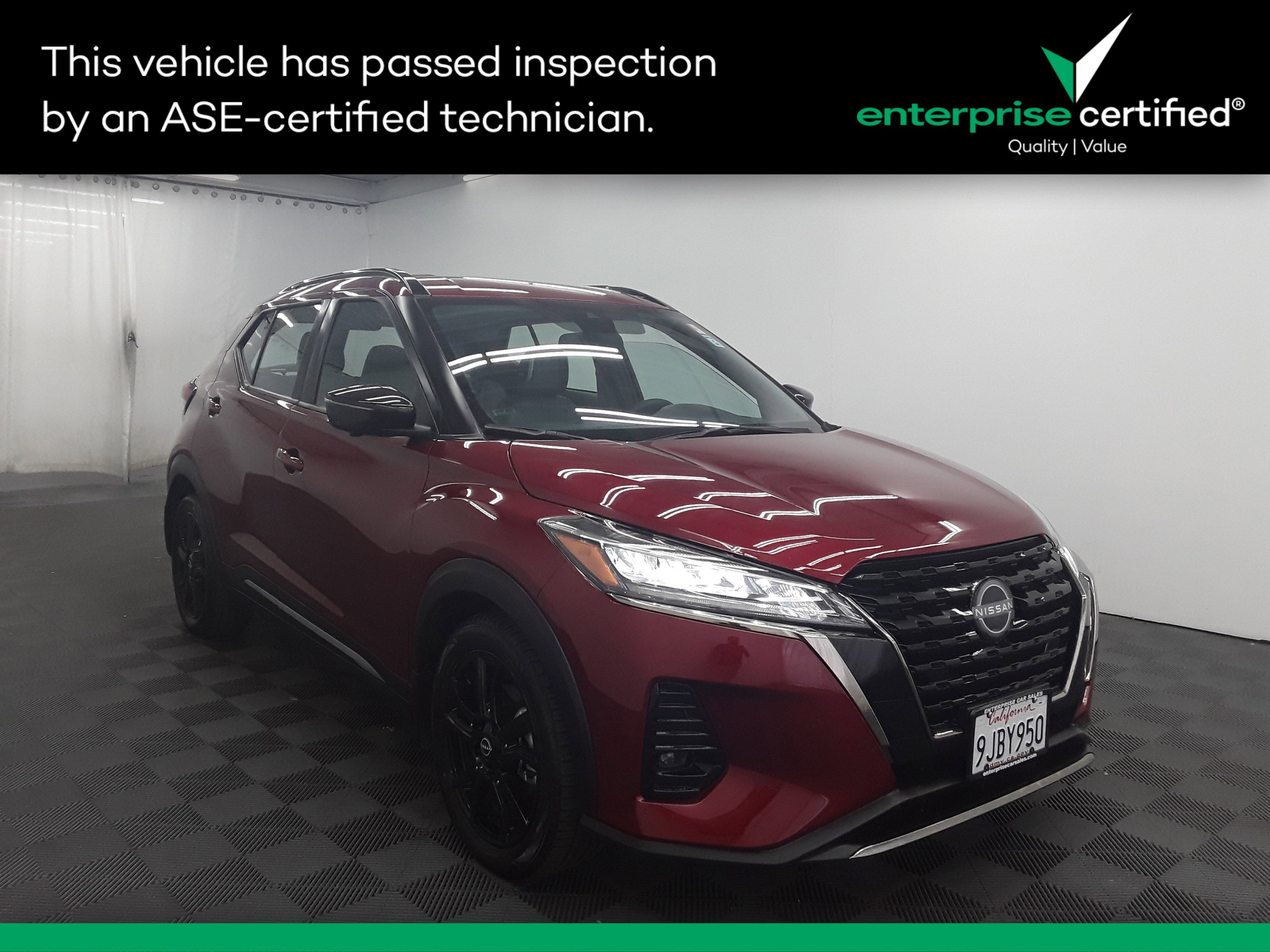 Used 2023 Nissan Kicks SR FWD