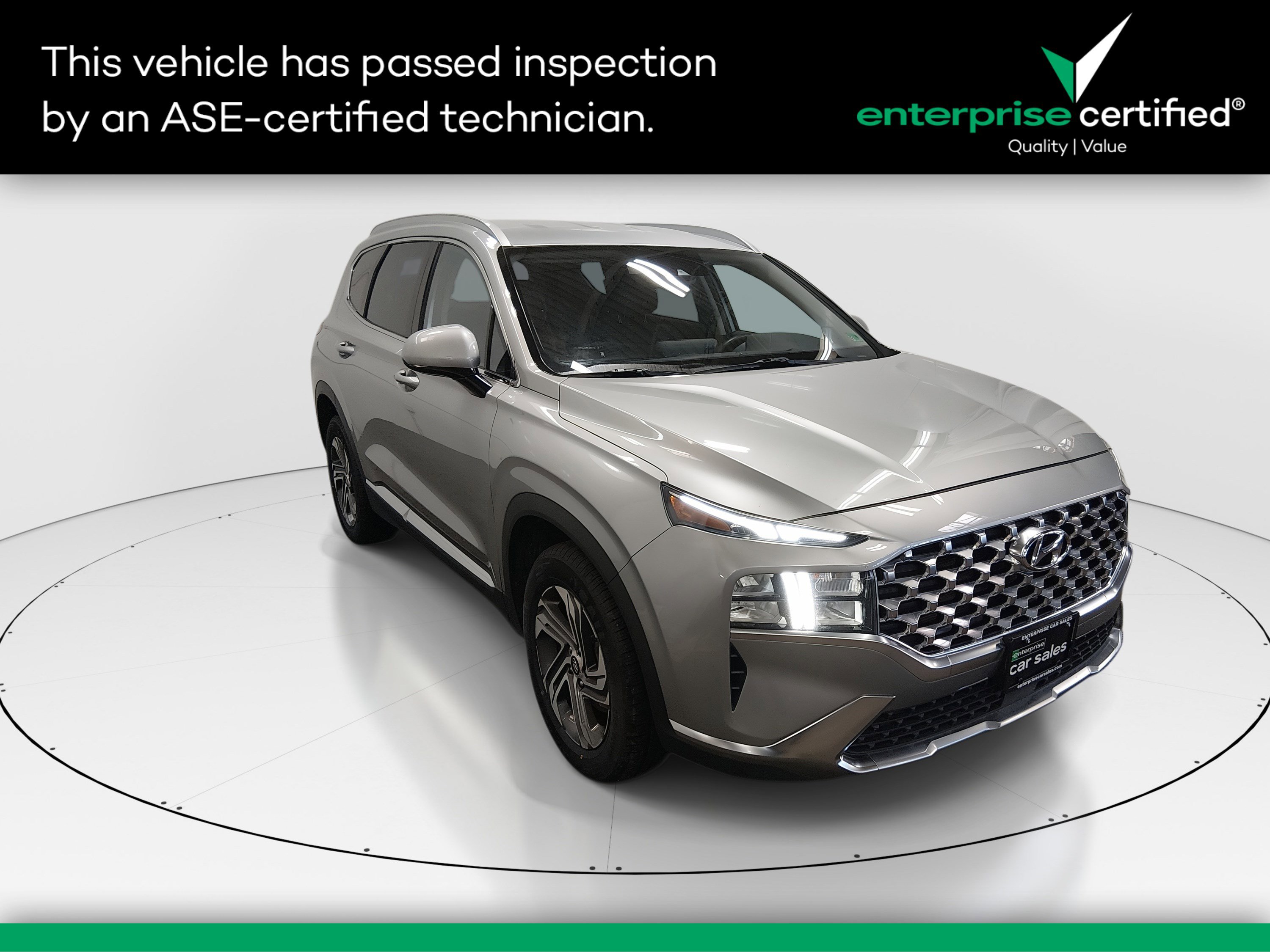 2021 Hyundai Santa Fe SEL's photo