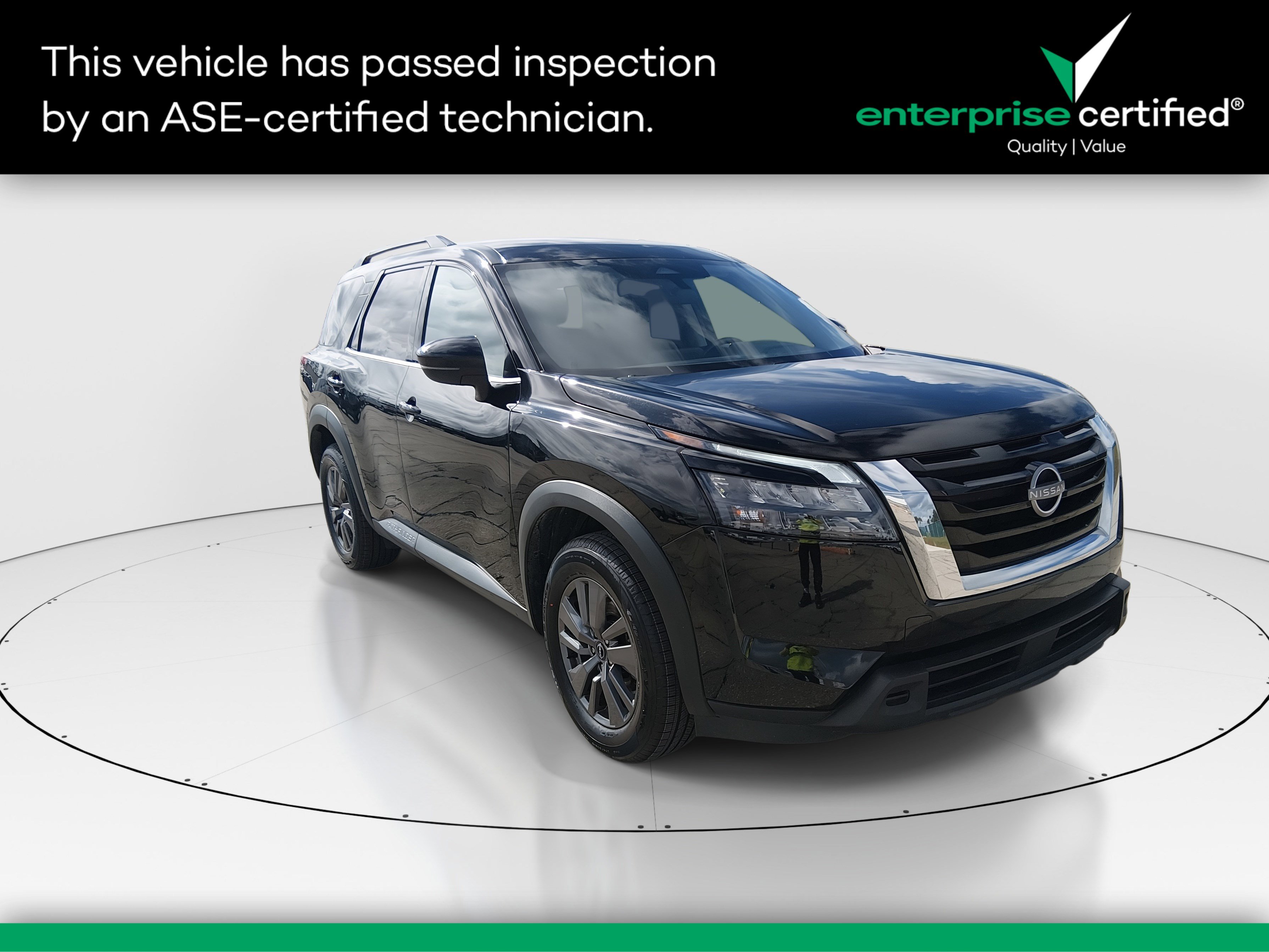 Used 2024 Nissan Pathfinder SV 2WD