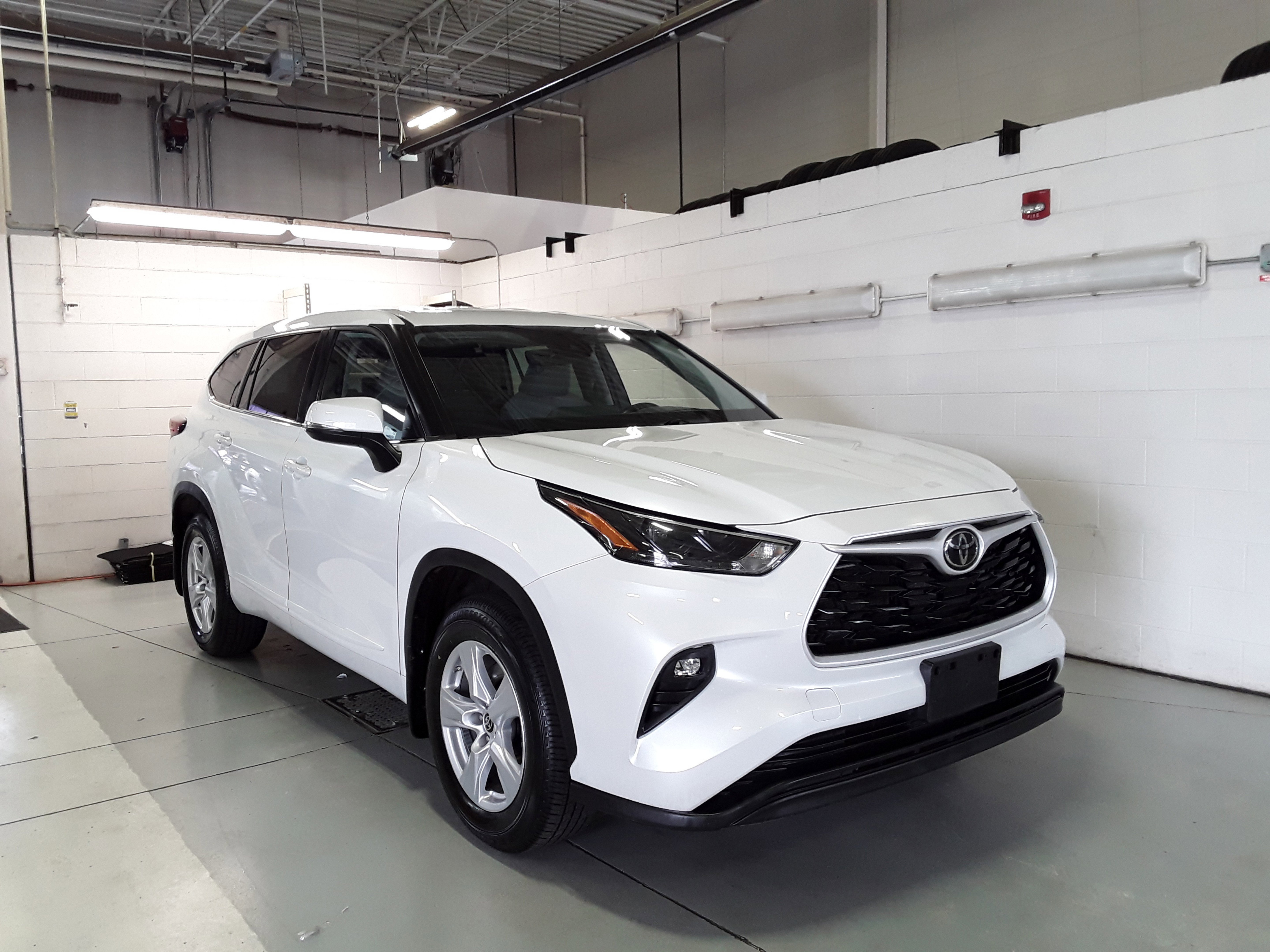 2022 Toyota Highlander LE AWD