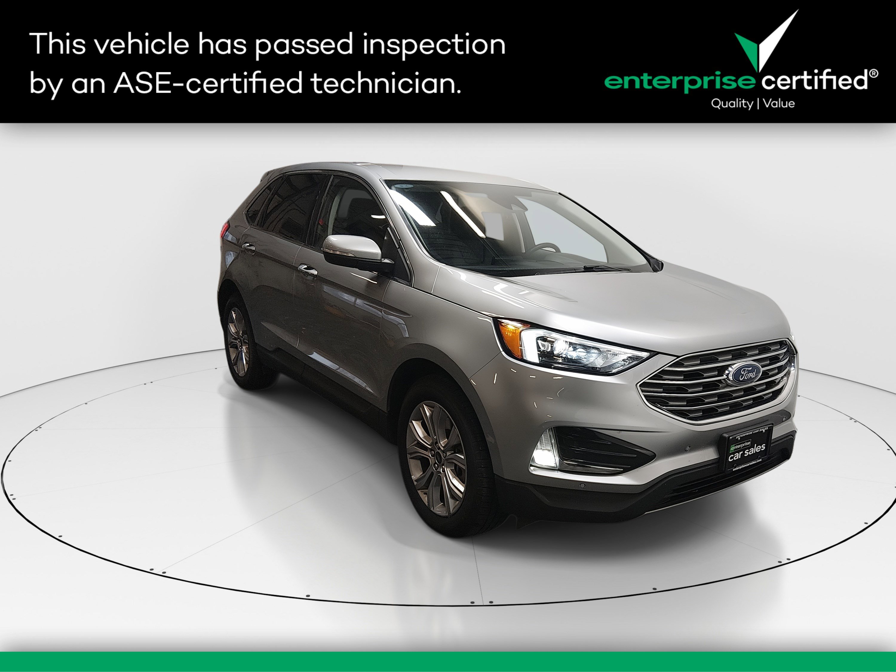 2024 Ford Edge Titanium's photo