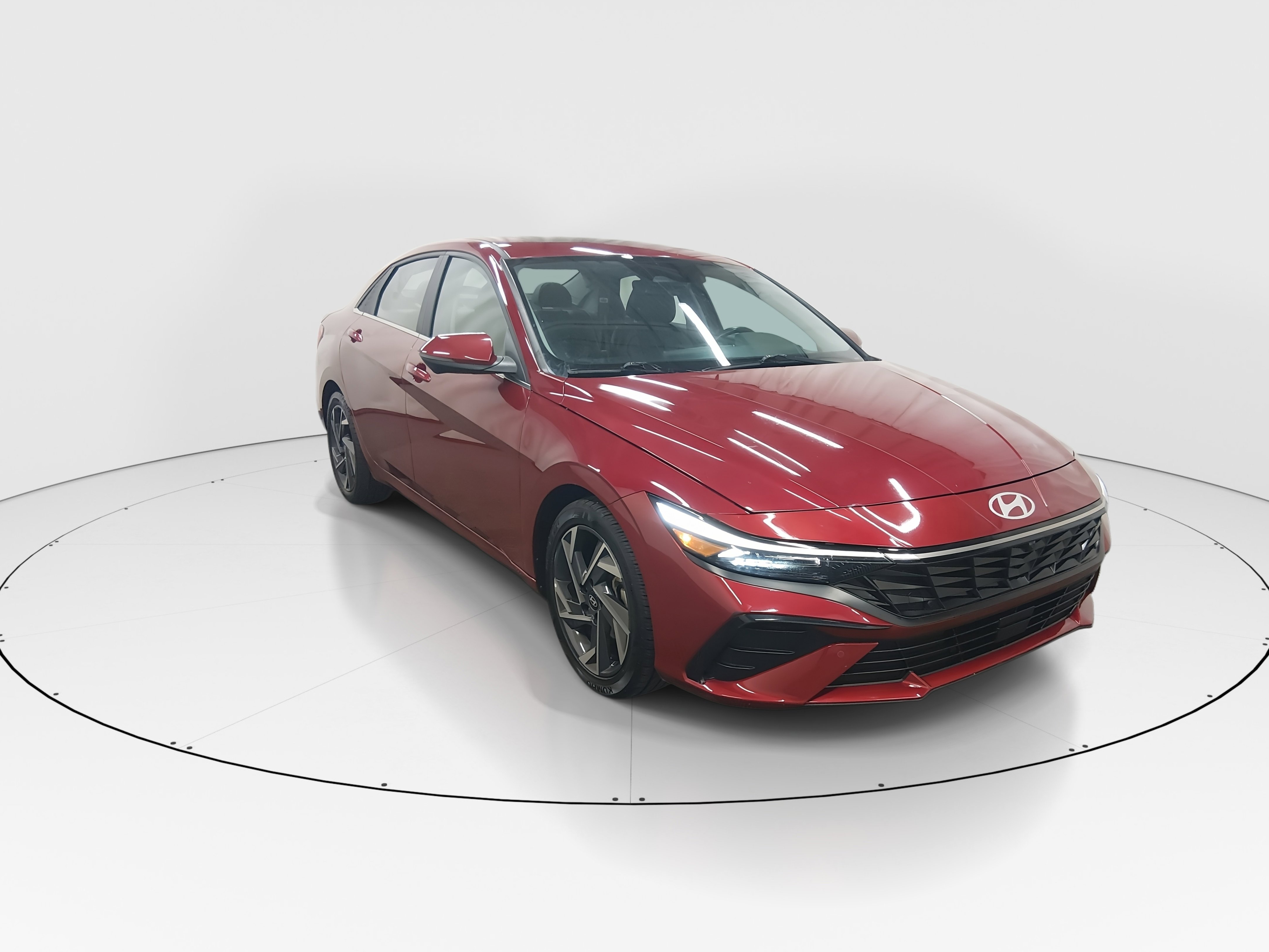 Used 2024 Hyundai Elantra Limited IVT