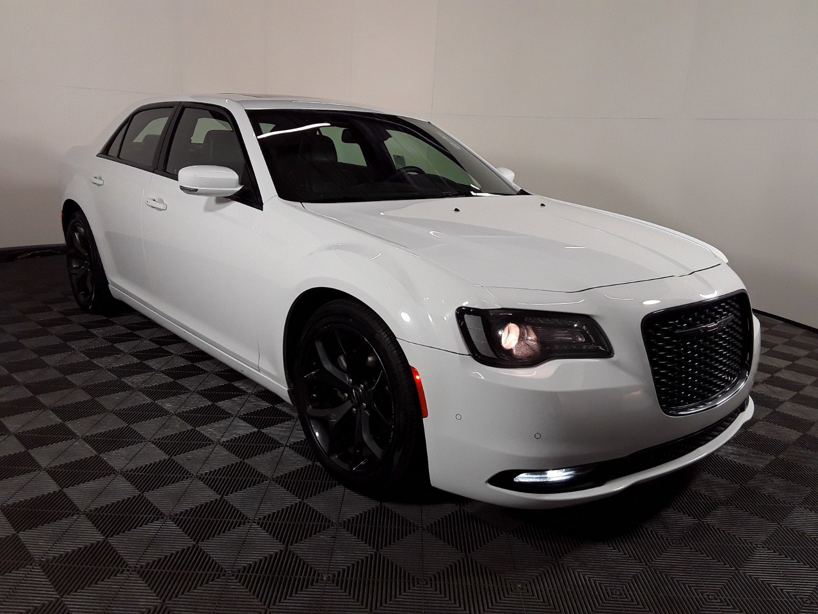 2022 Chrysler 300 300S RWD