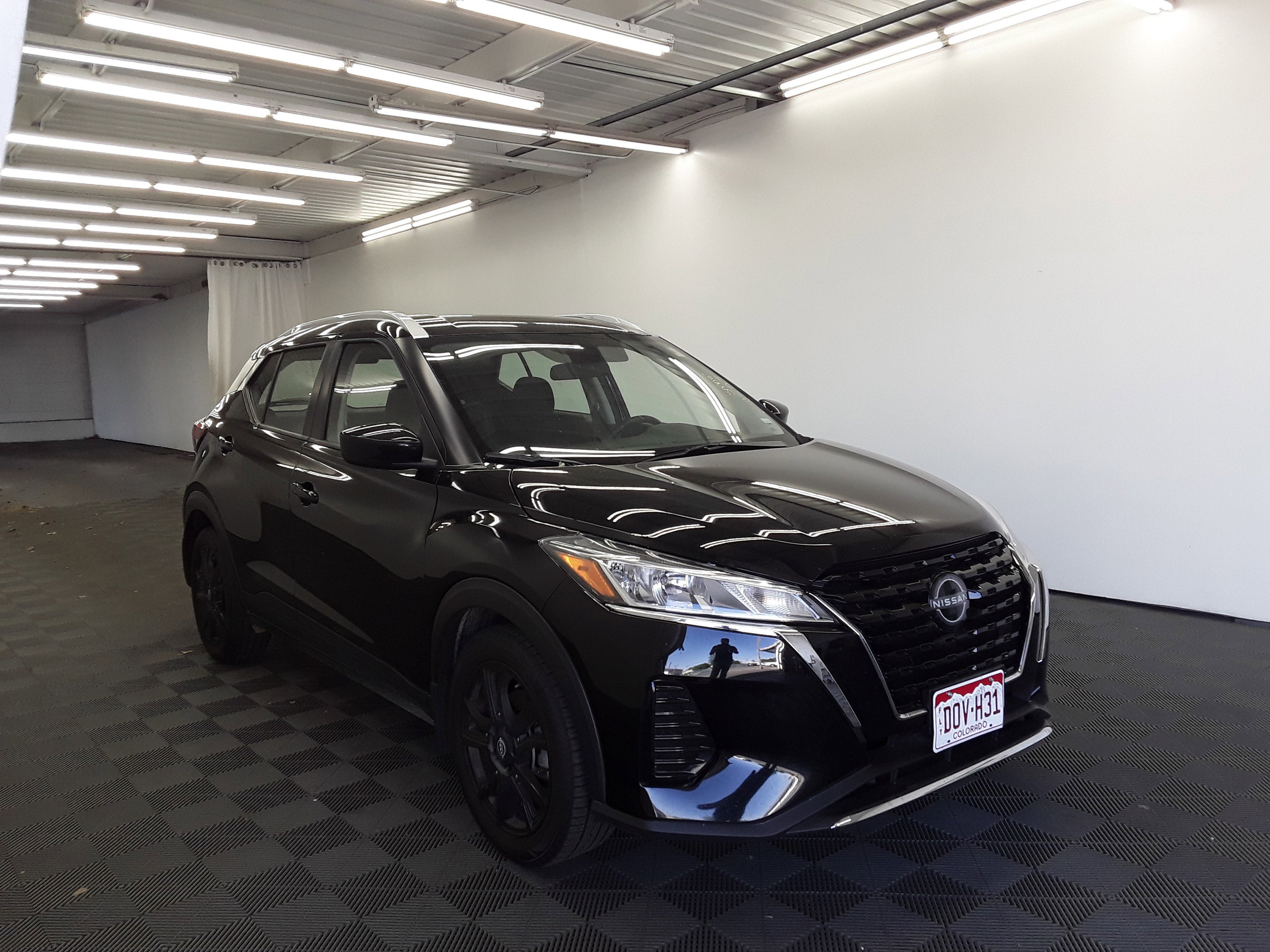 2023 Nissan Kicks SV FWD