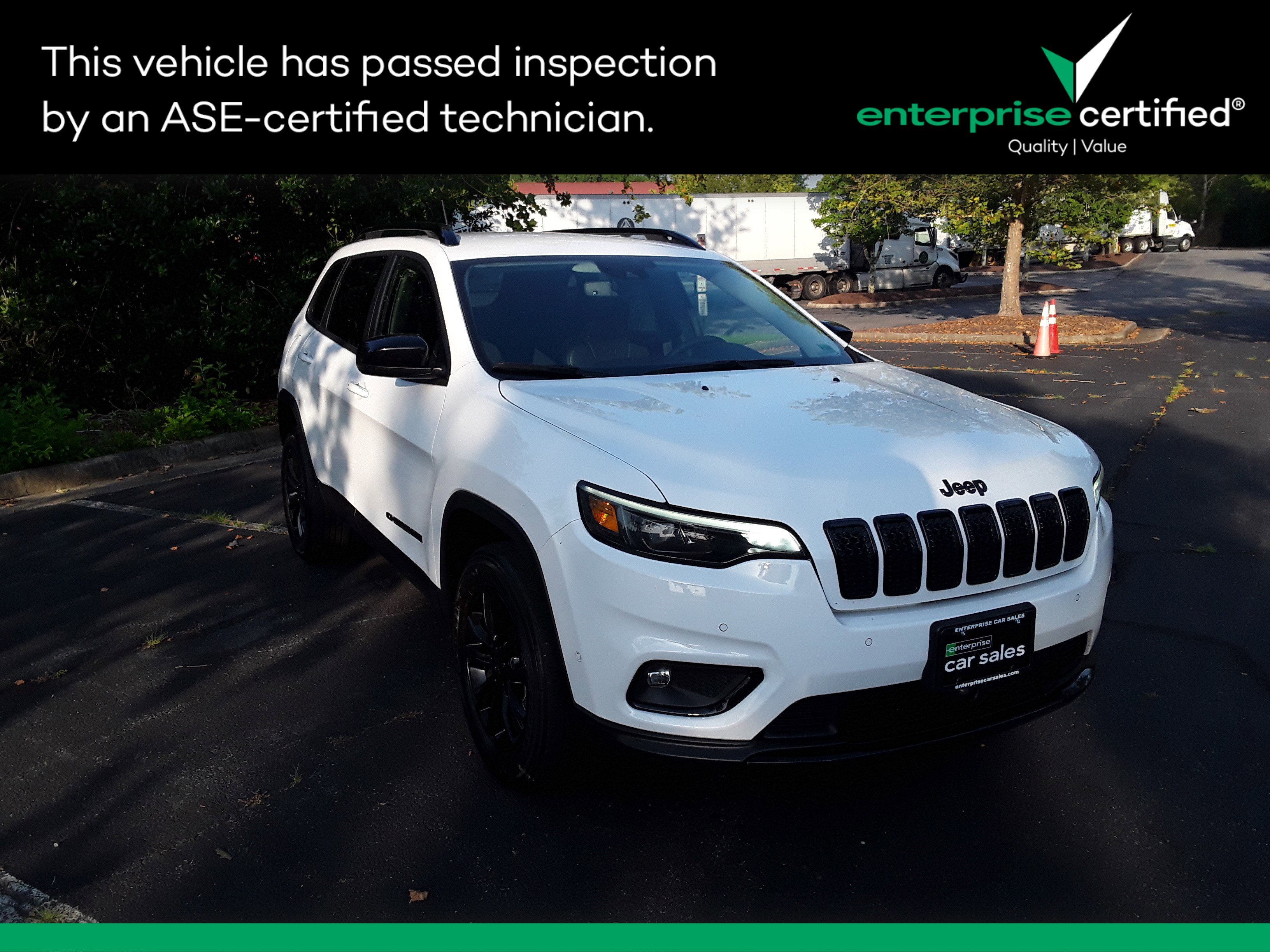 Used 2023 Jeep Cherokee Altitude Lux 4x4