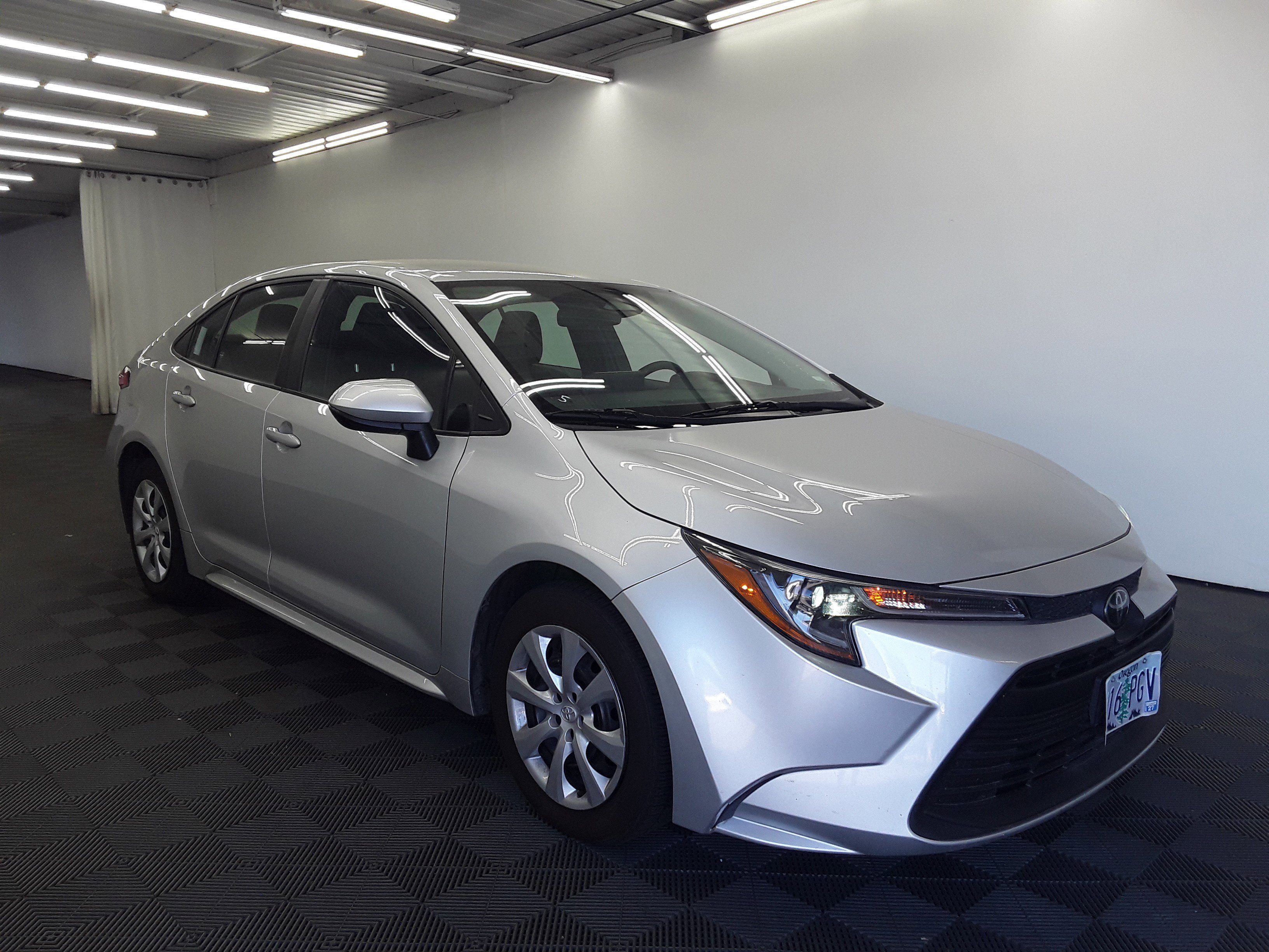 Used 2023 Toyota Corolla LE CVT