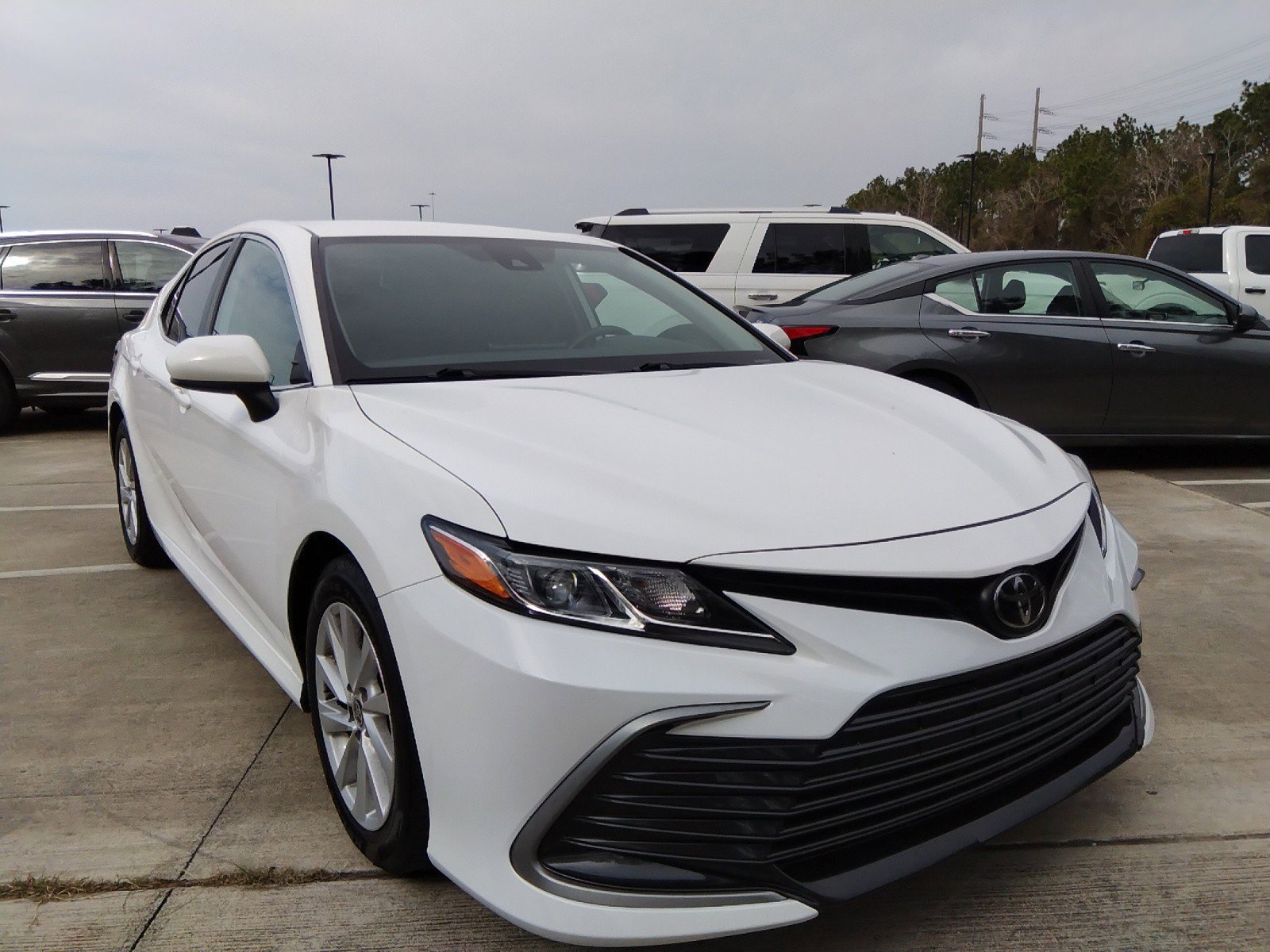 2022 Toyota Camry LE