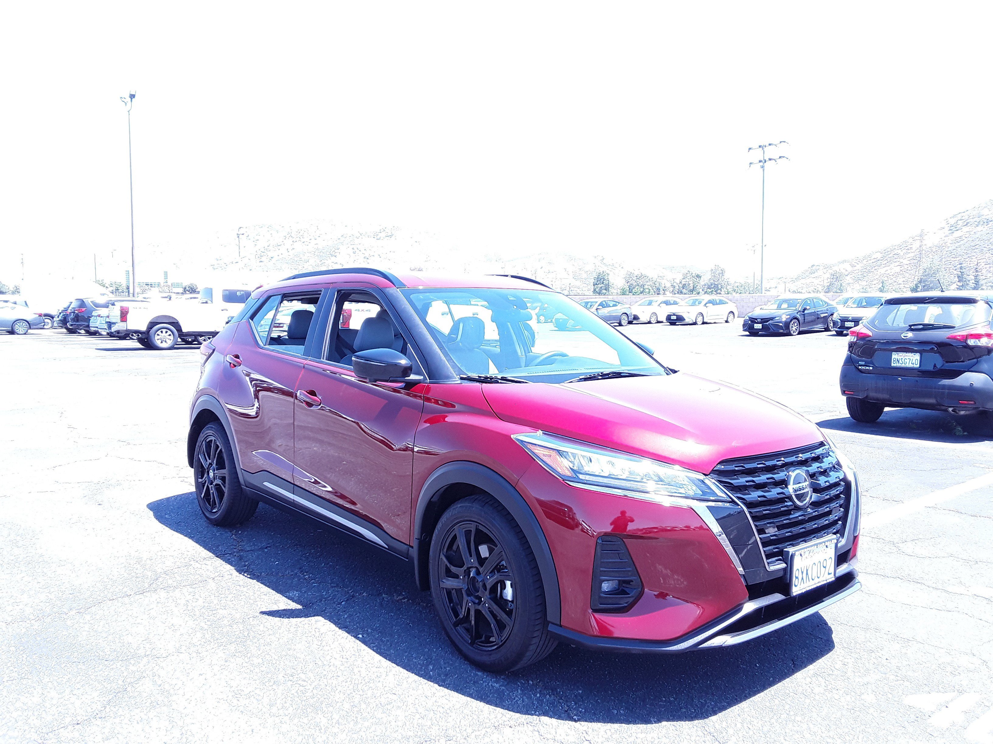 2021 Nissan Kicks SR FWD