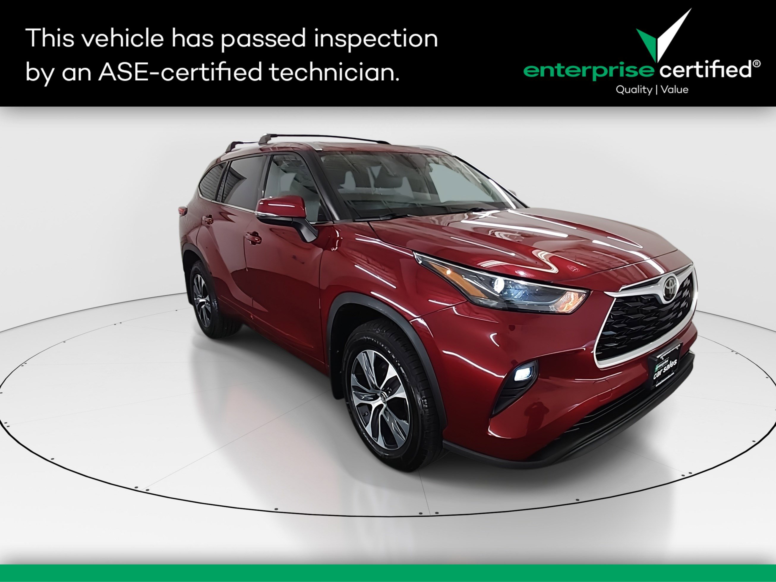 Used 2022 Toyota Highlander XLE AWD