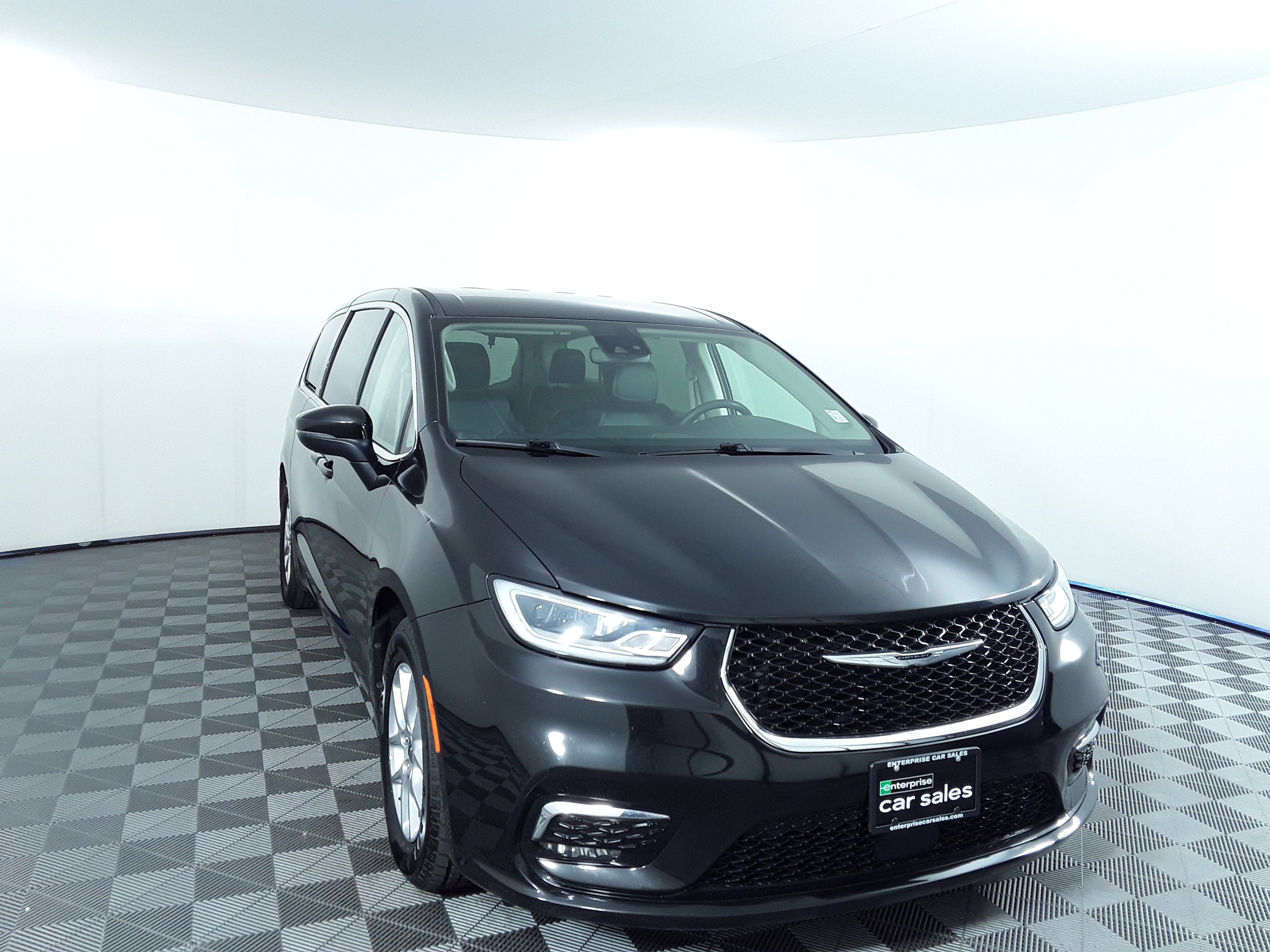 2023 Chrysler Pacifica Touring L FWD