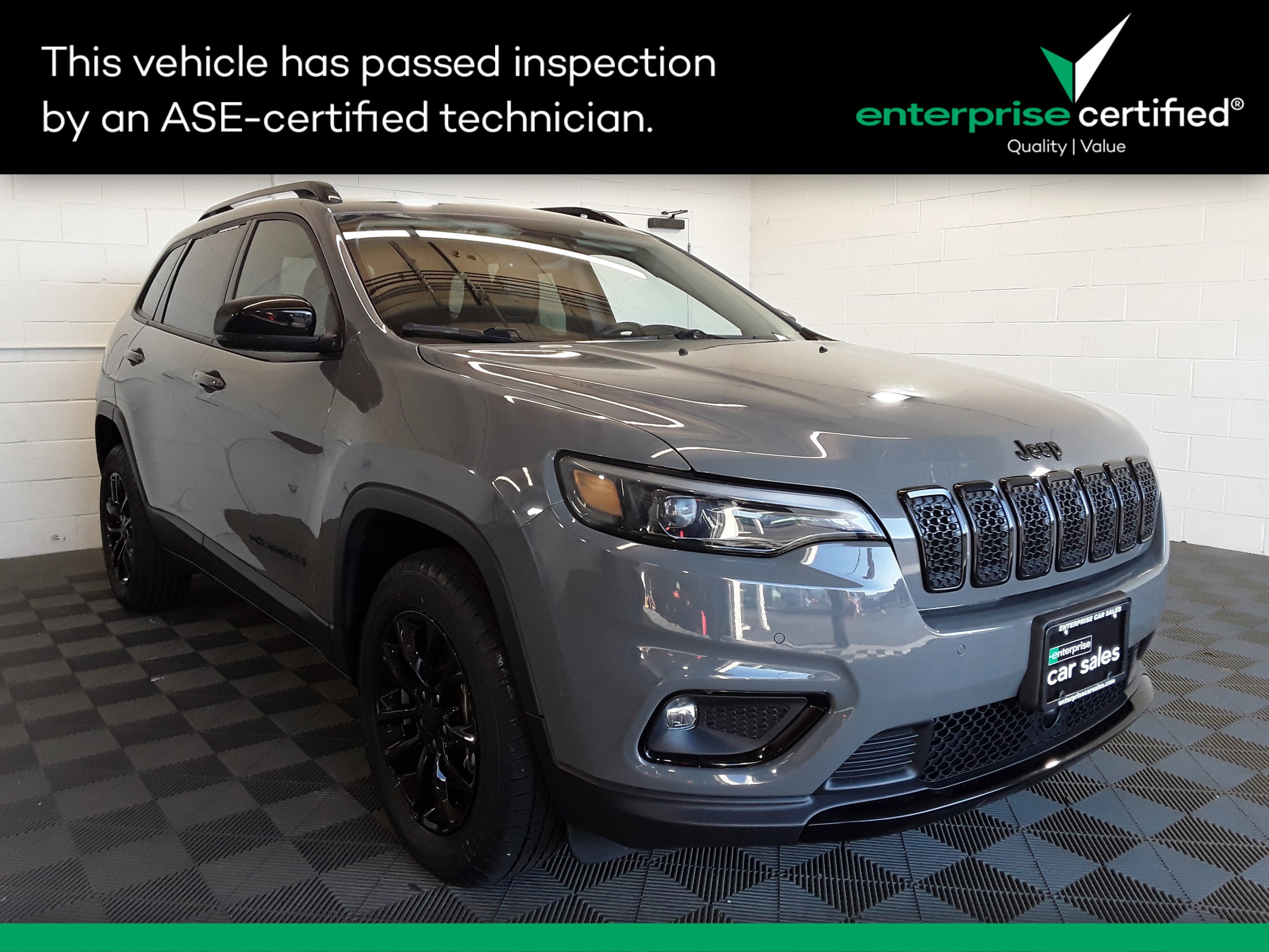 Used 2023 Jeep Cherokee Altitude Lux 4x4